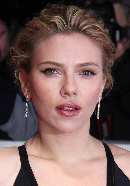 Scarlett Johansson nude photo hacker faces 121 years in jail