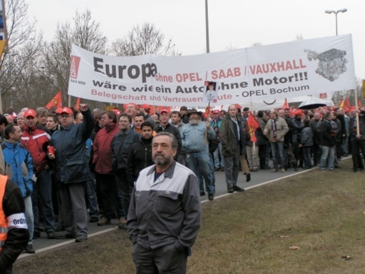 Demonstrators in Rüsselsheim