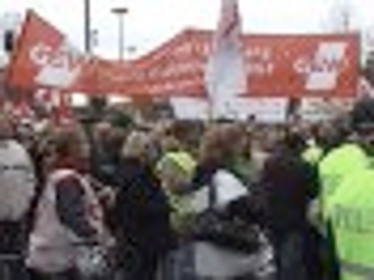 Dokumentation der Debatte über Tarifabschluss in Berlin (25.11.2008)