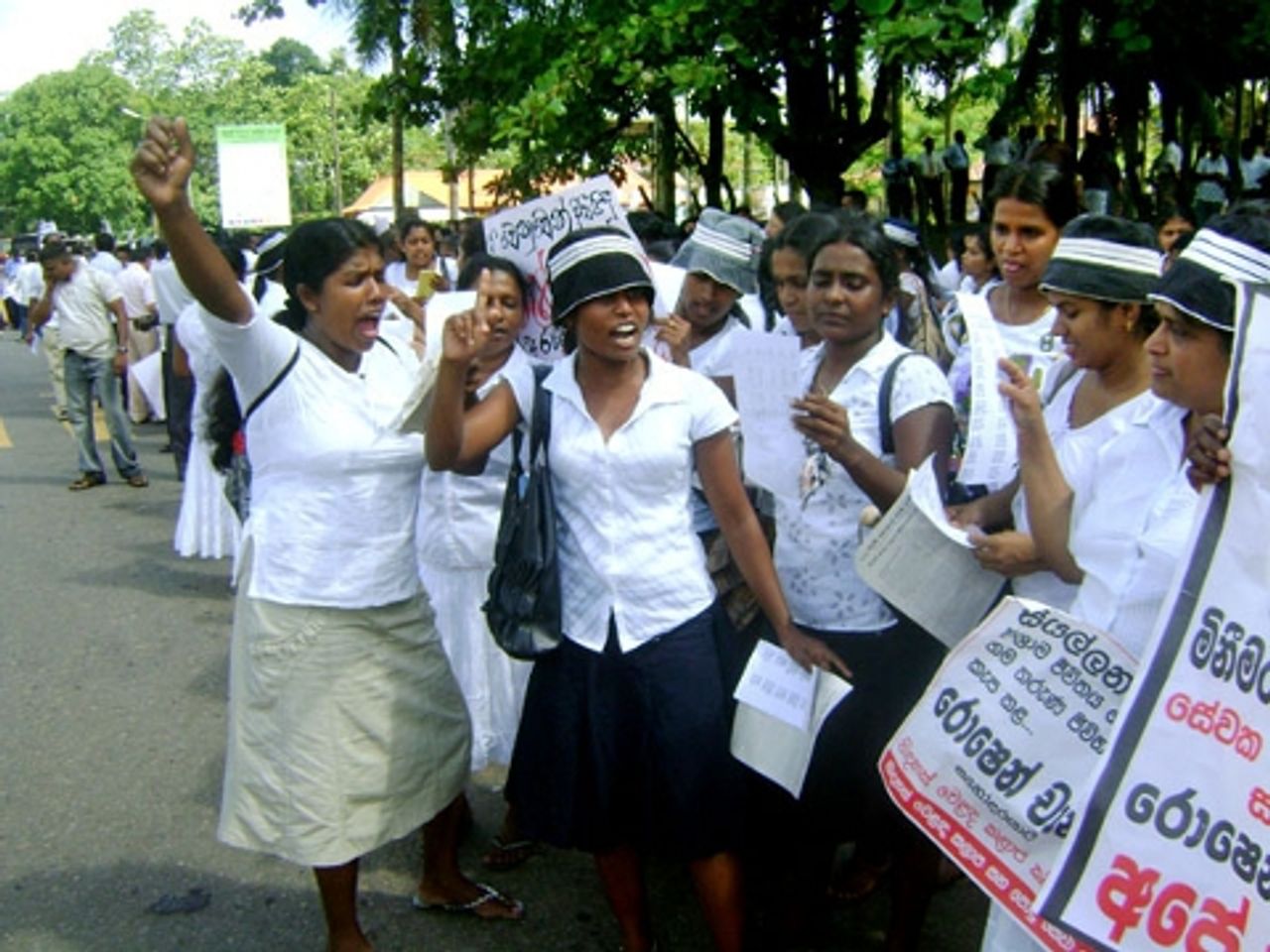 Workers protesting at Biyagama Free Trade Zone