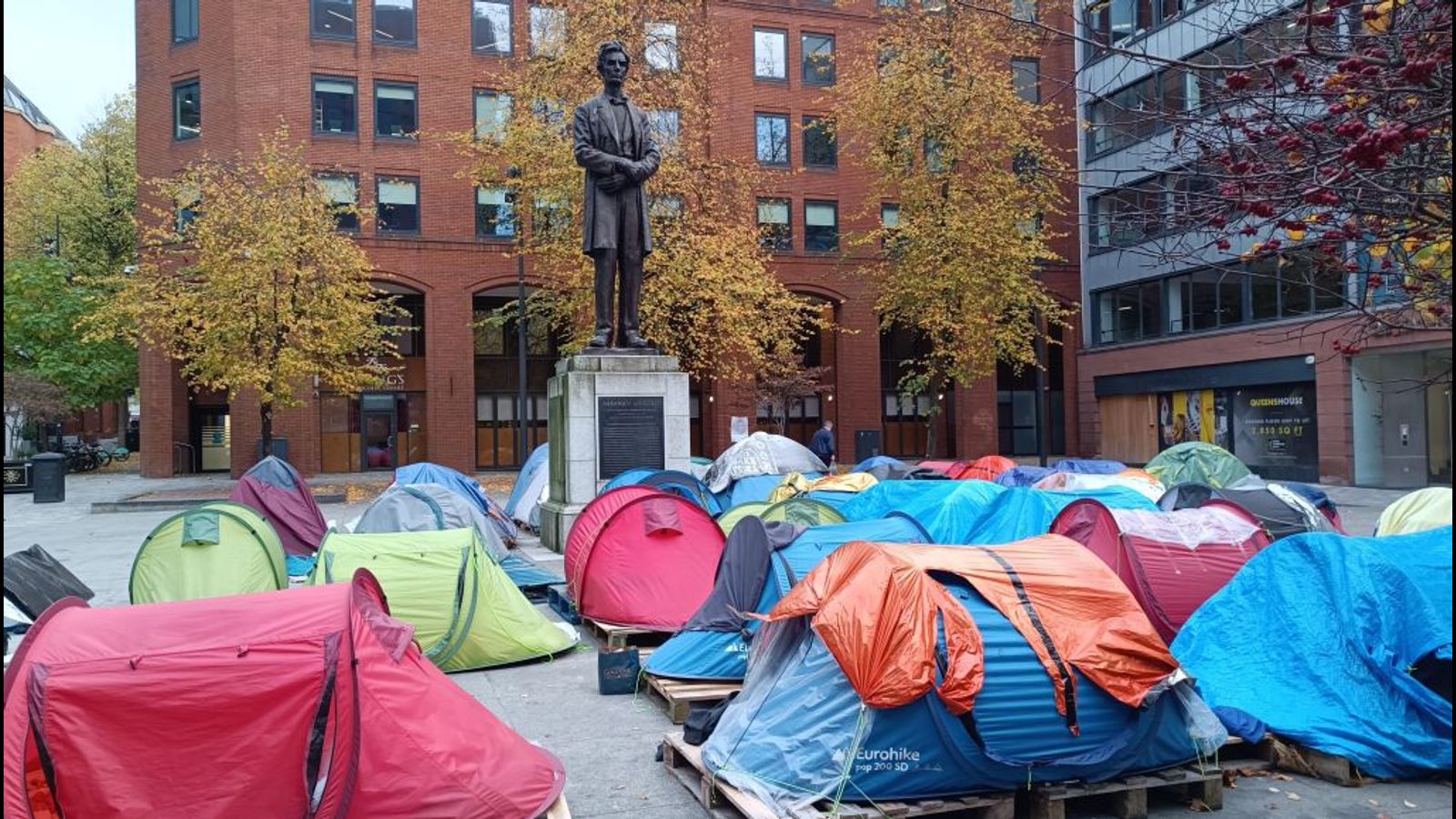 Deaths of homeless in UK reach new high under Starmer government