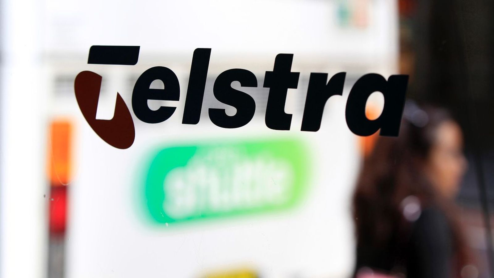 Australia: More job cuts as Telstra divides business - World Socialist ...