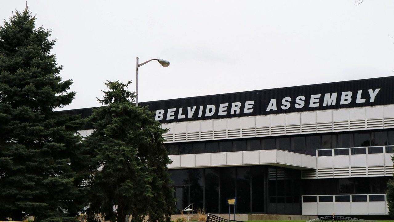 Laid Off Fca Belvidere Autoworkers Abandoned By Uaw Told