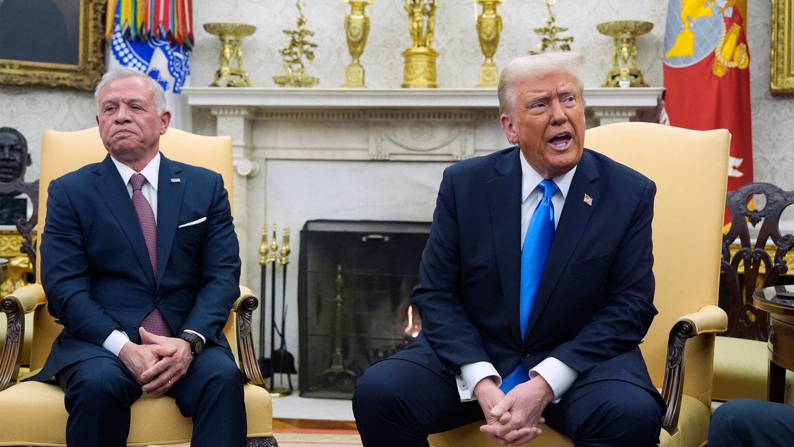 Медведев поручил создать систему "тотальной проверки" на транспорте - РИА Новост