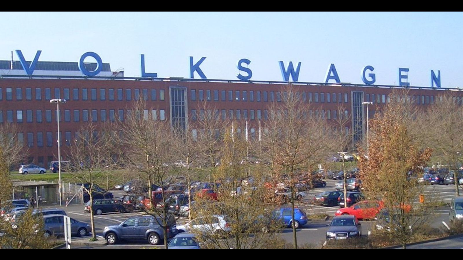 Germany: VW workforce bleeds while the board cashes in—with help from the Works Council and IG Metall