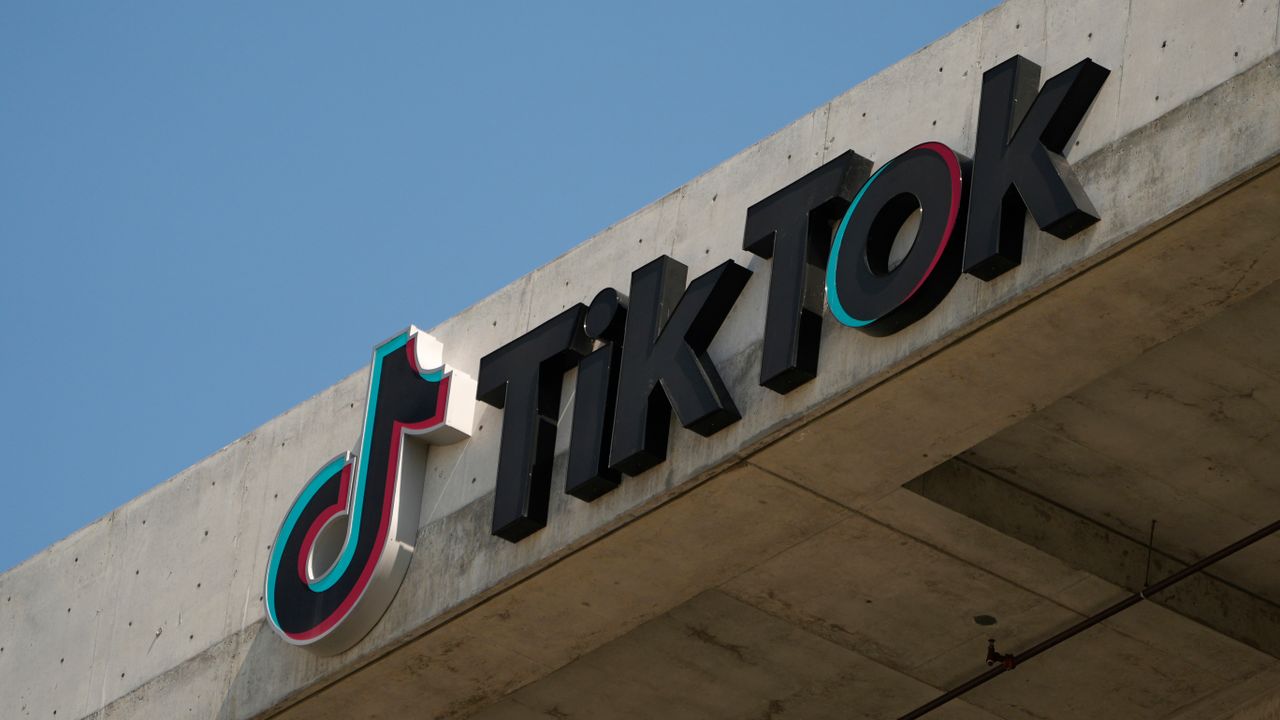 Bipartisan US bill could force ByteDance to divest TikTok