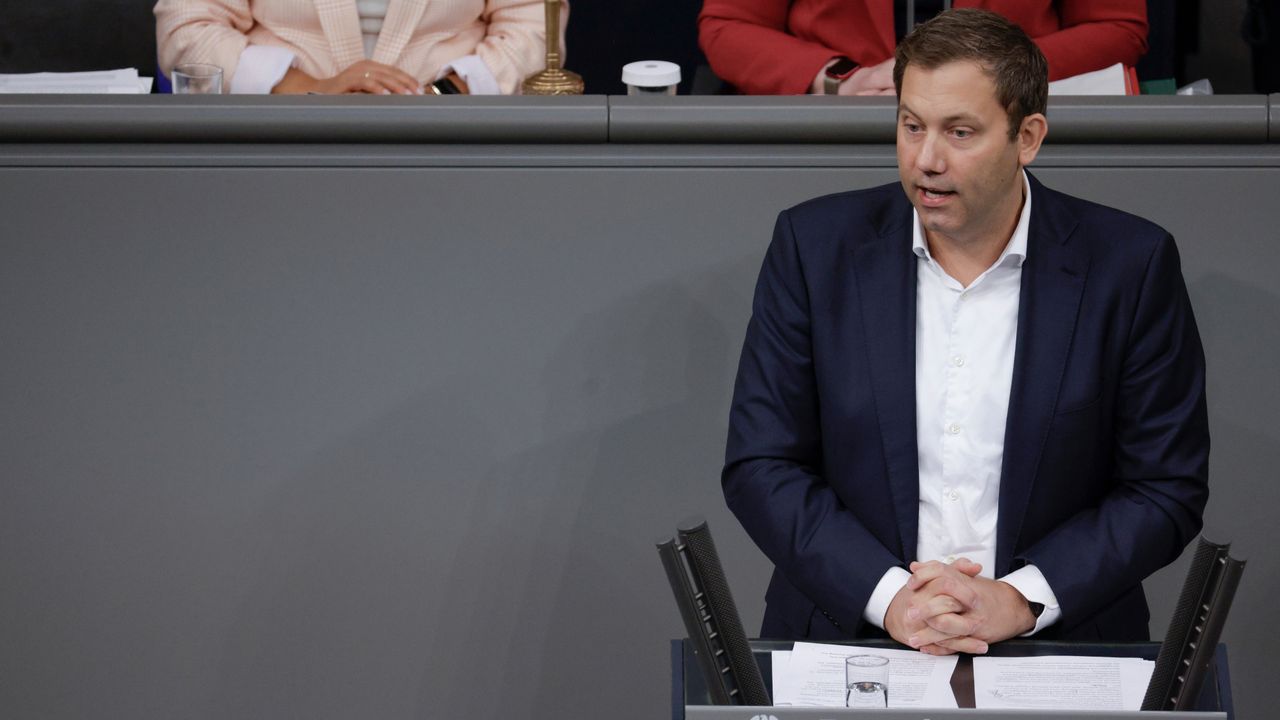 wsws.org - Germany's SPD leader launches attack on working conditions and pensions