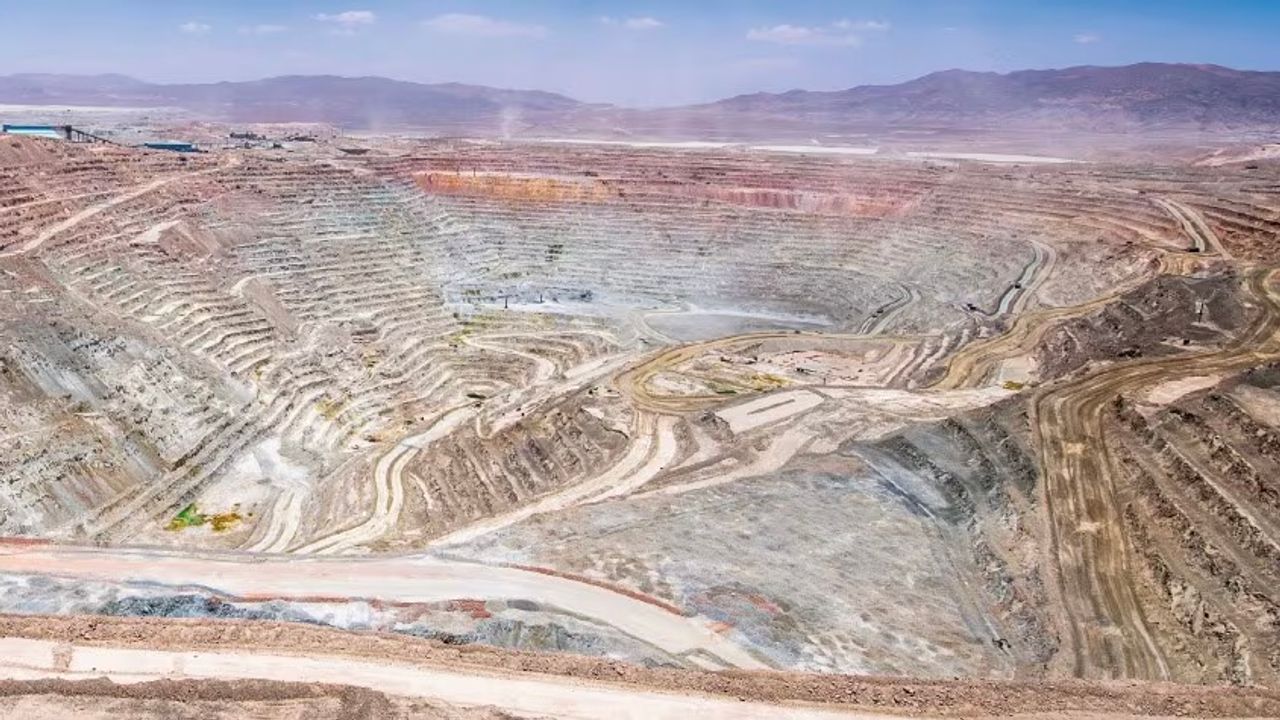 wsws.org - Chile: strikes shut down world's largest copper mines