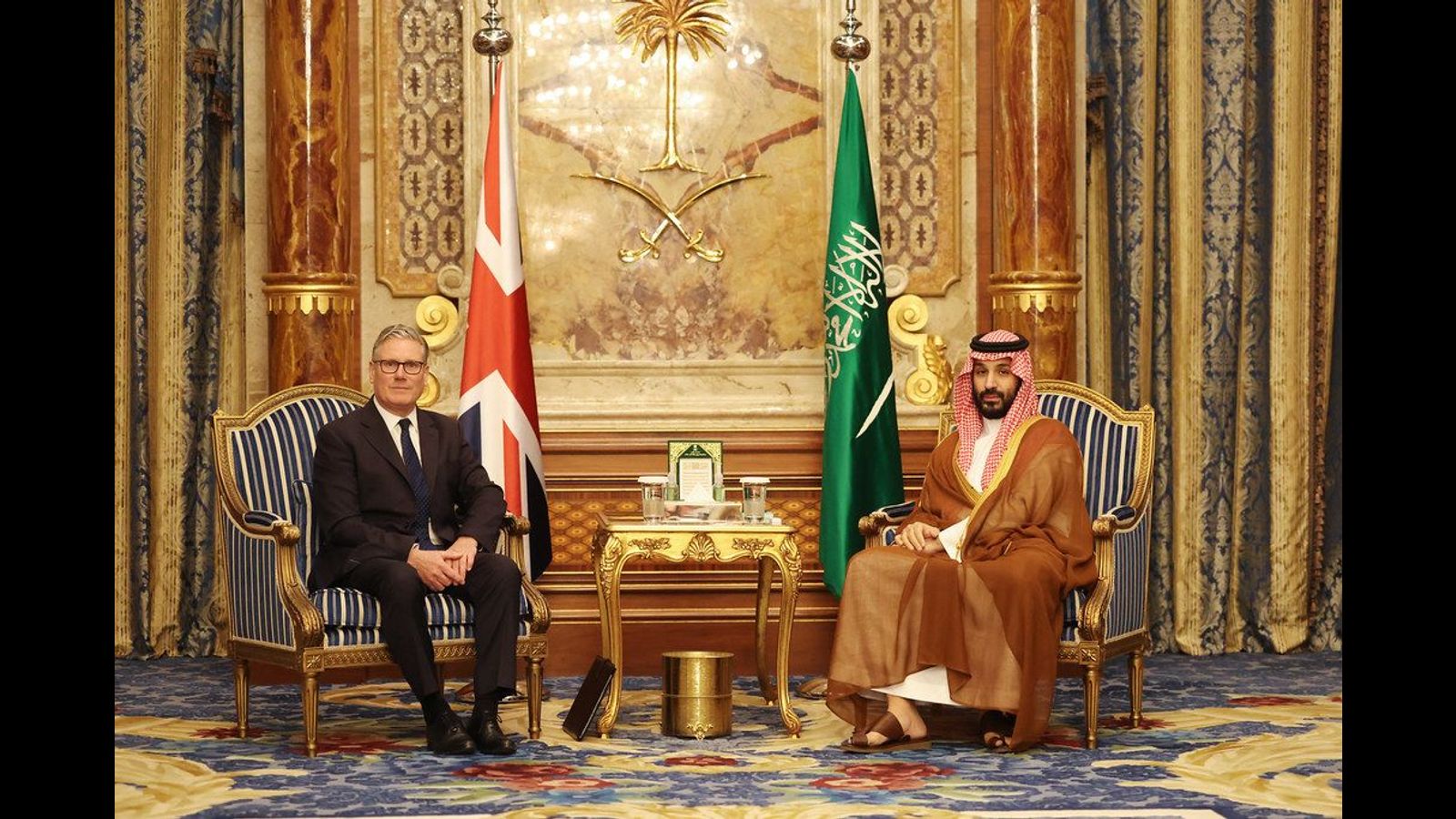 Starmer visits Gulf states amid fracturing “special relationship” with US