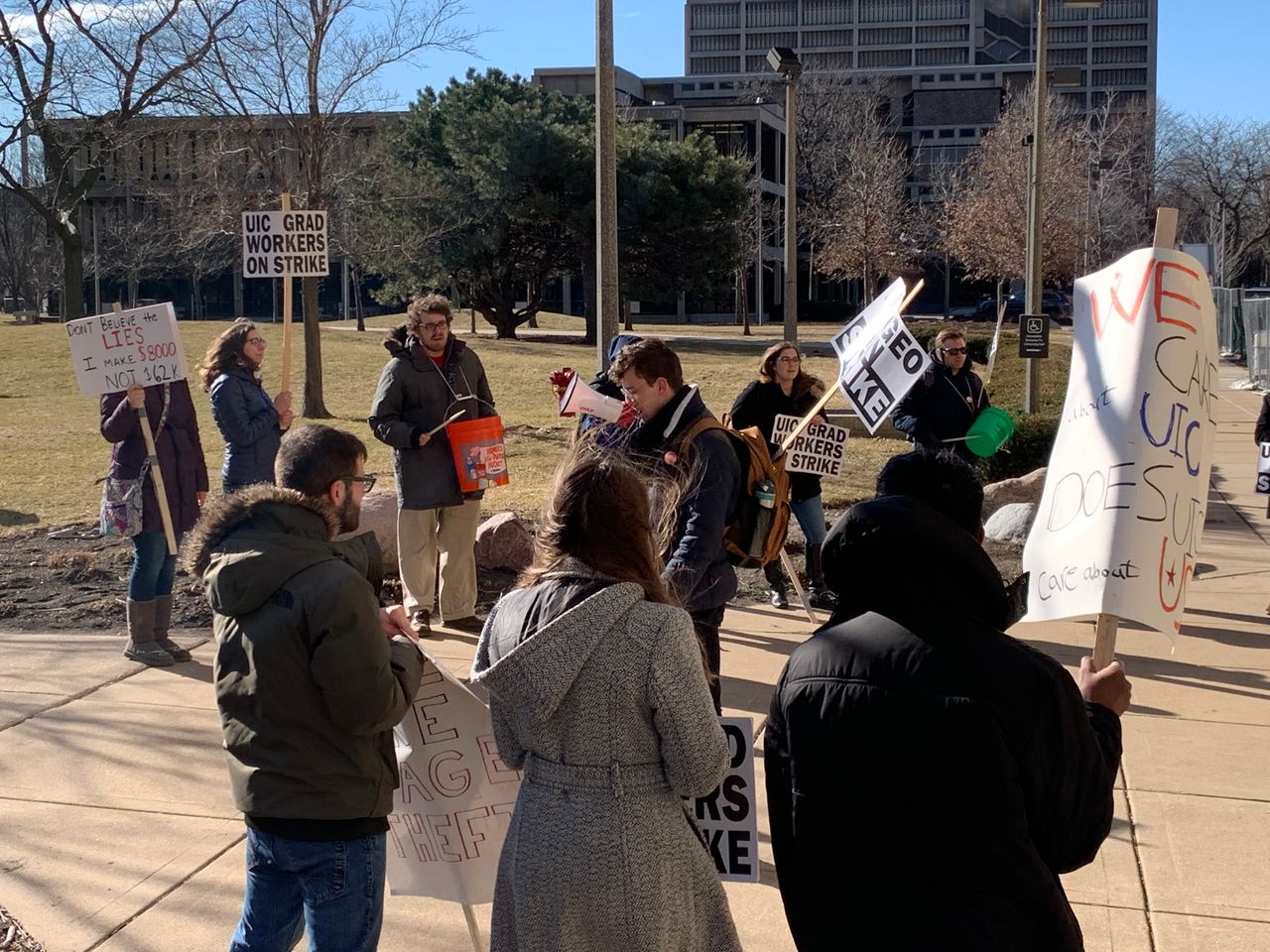 Strike by University of Illinois at Chicago grad students in danger