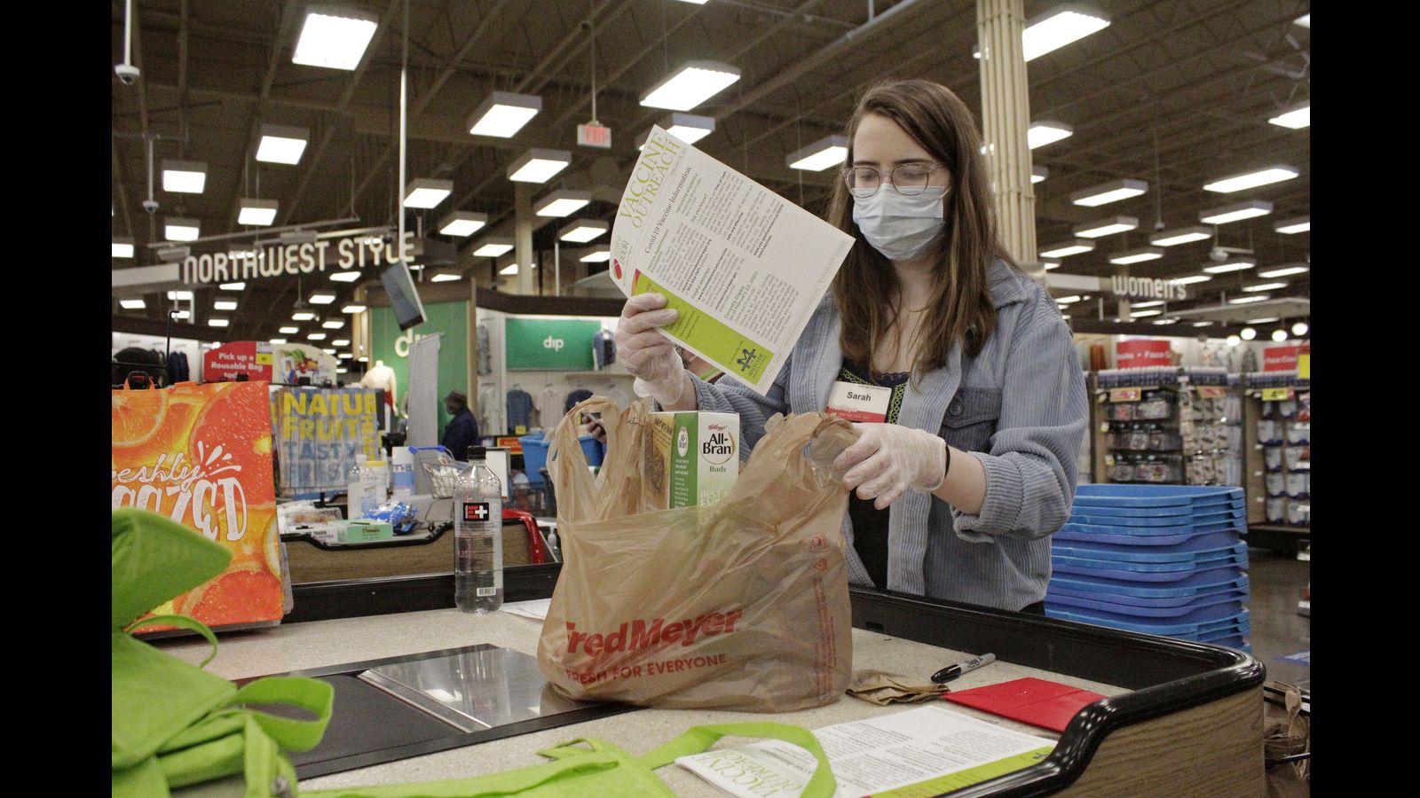 Fred Meyer and QFC grocery workers in Portland set to strike Friday