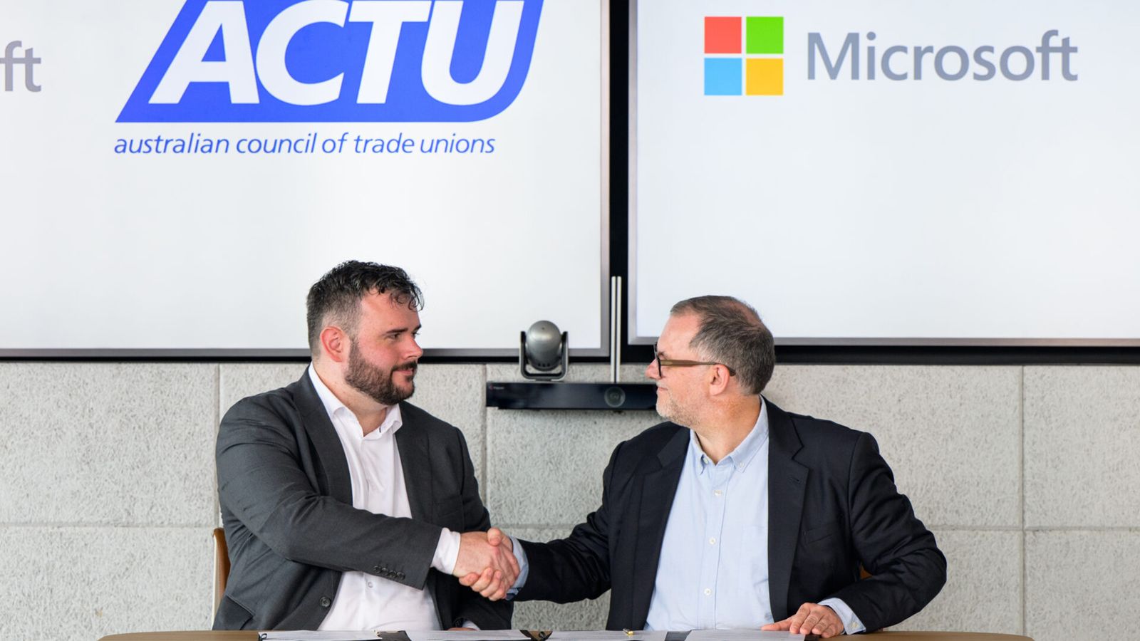 Australian unions strike deal with Microsoft to oversee AI transformation