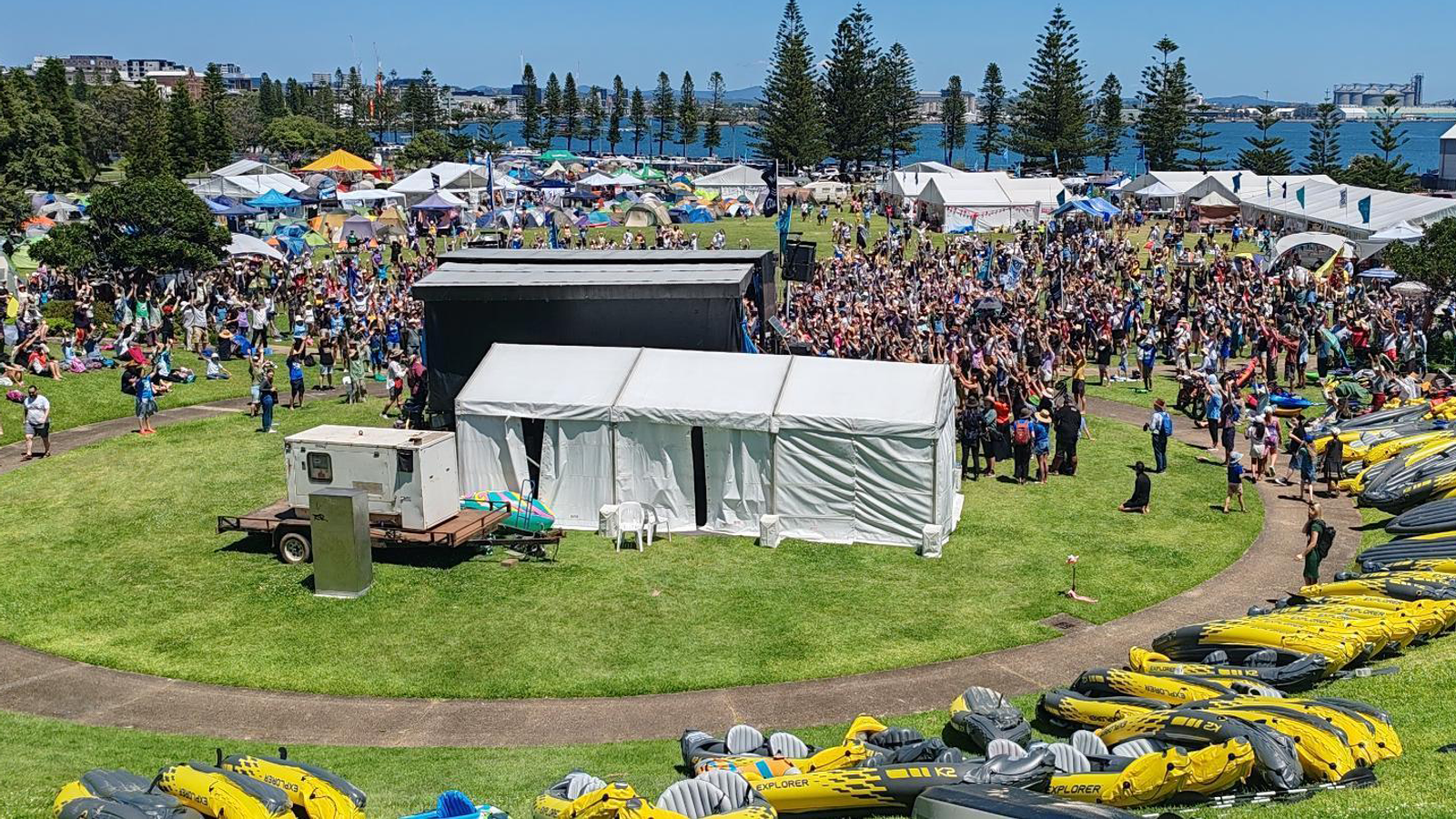 Mass arrests at protest targeting Australian coal port in Newcastle ...