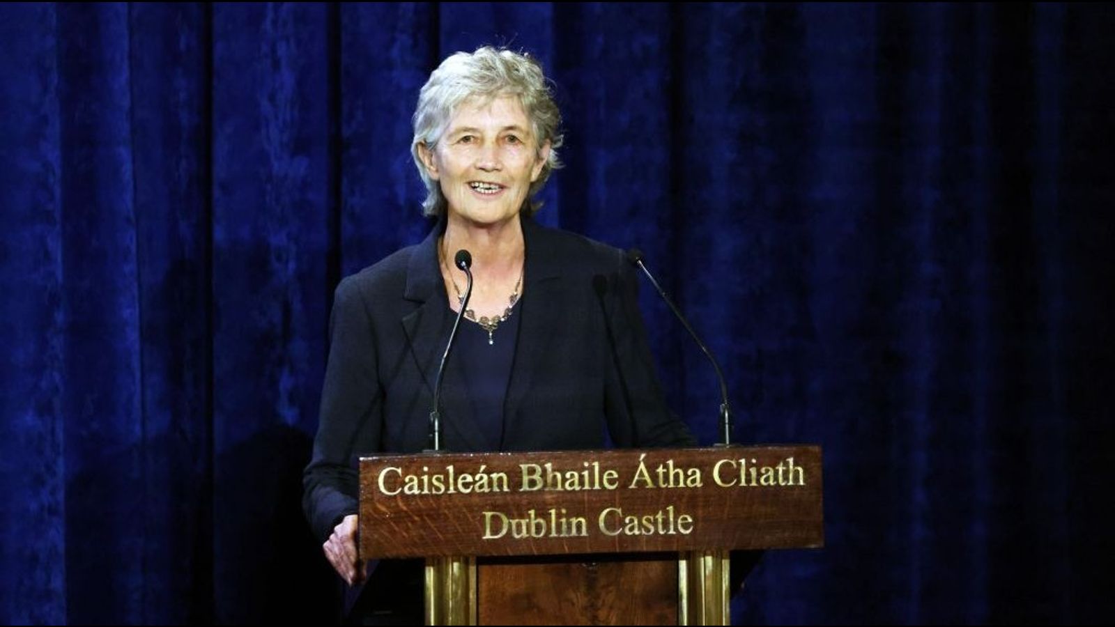 Kritik-am-V-lkermord-in-Gaza-sichert-Catherine-Connolly-den-Sieg-bei-den-irischen-Pr-sidentschaftswahlen