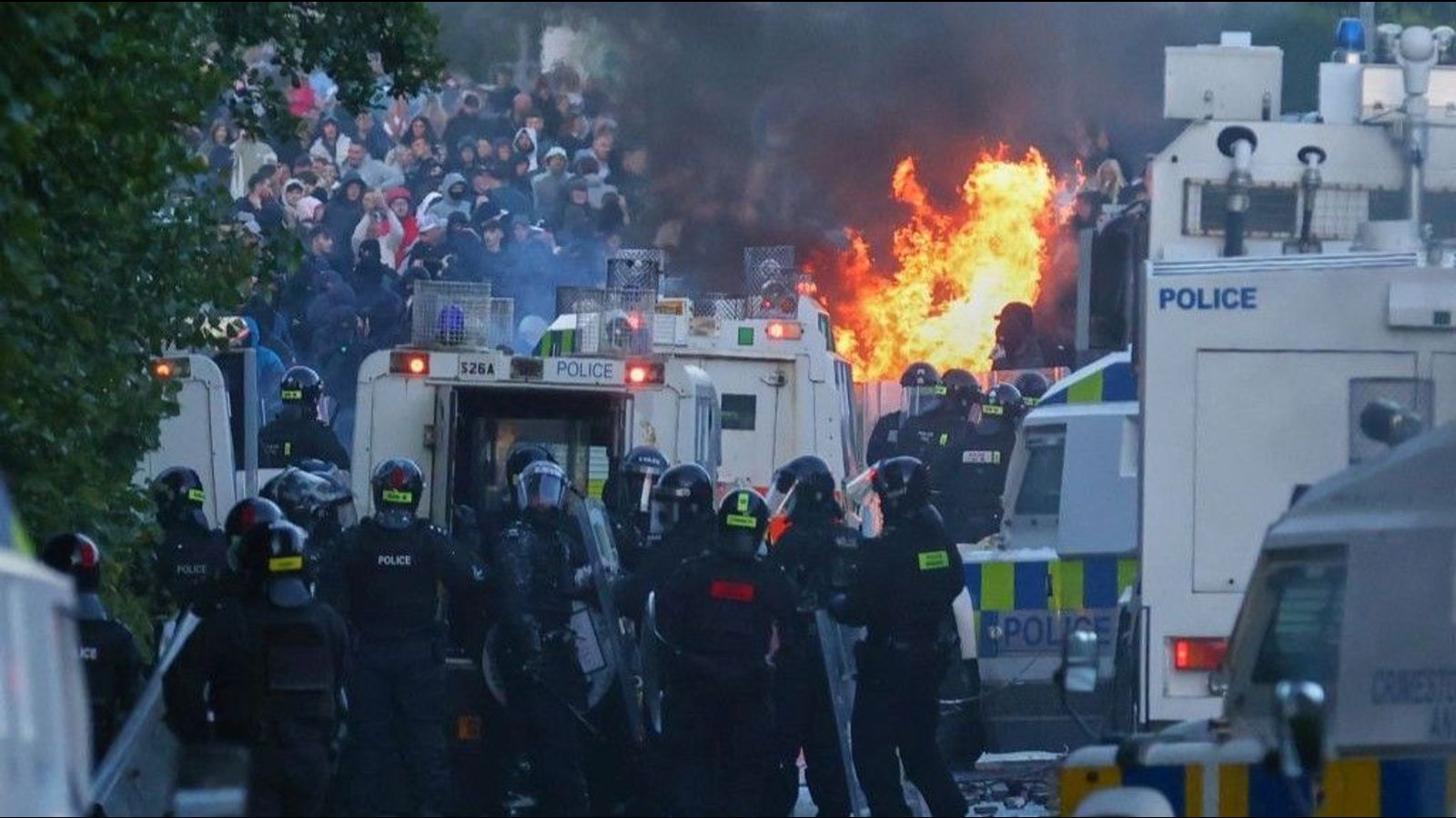 Far-right violence against migrants continues in Belfast
