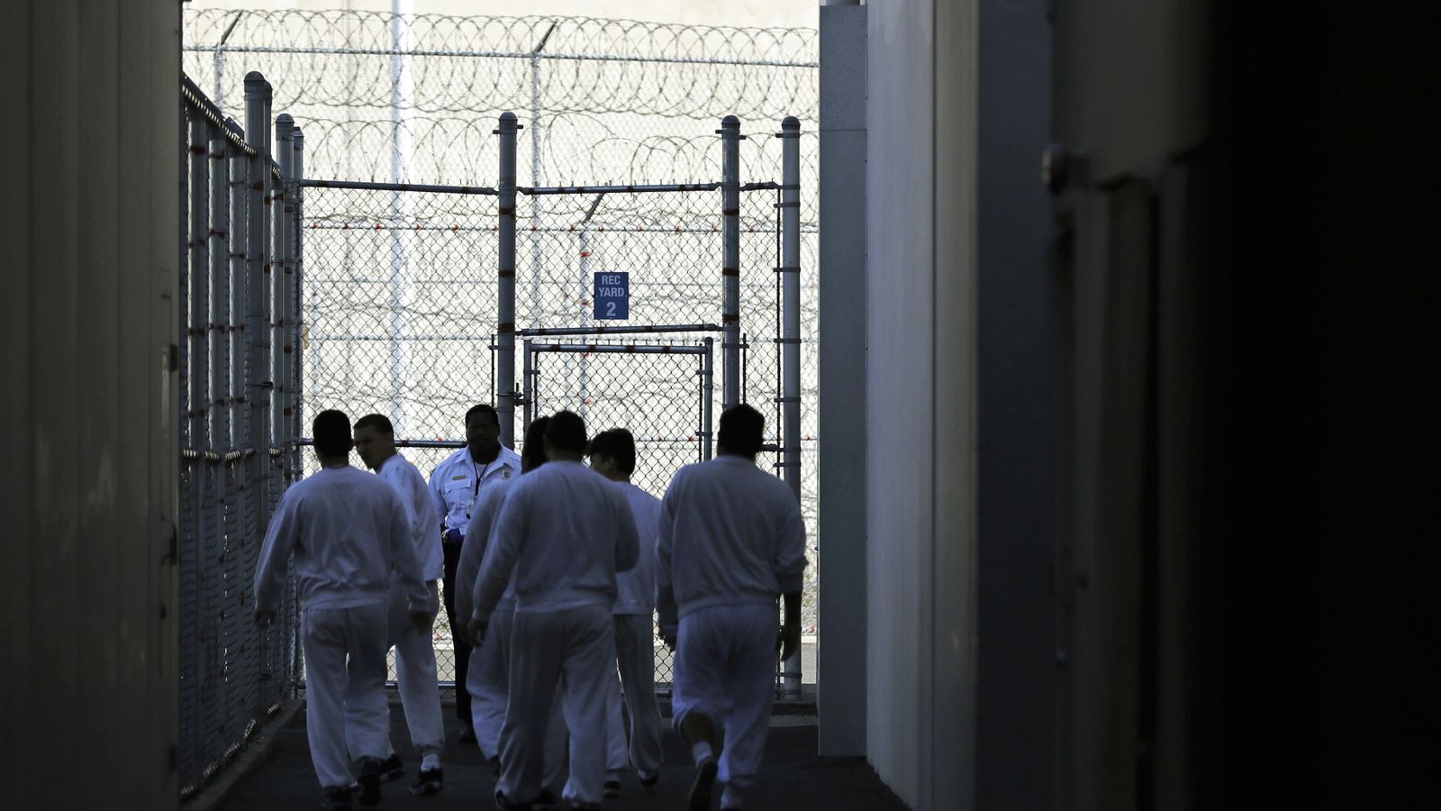 Hundreds of immigrants illegally jailed in Michigan