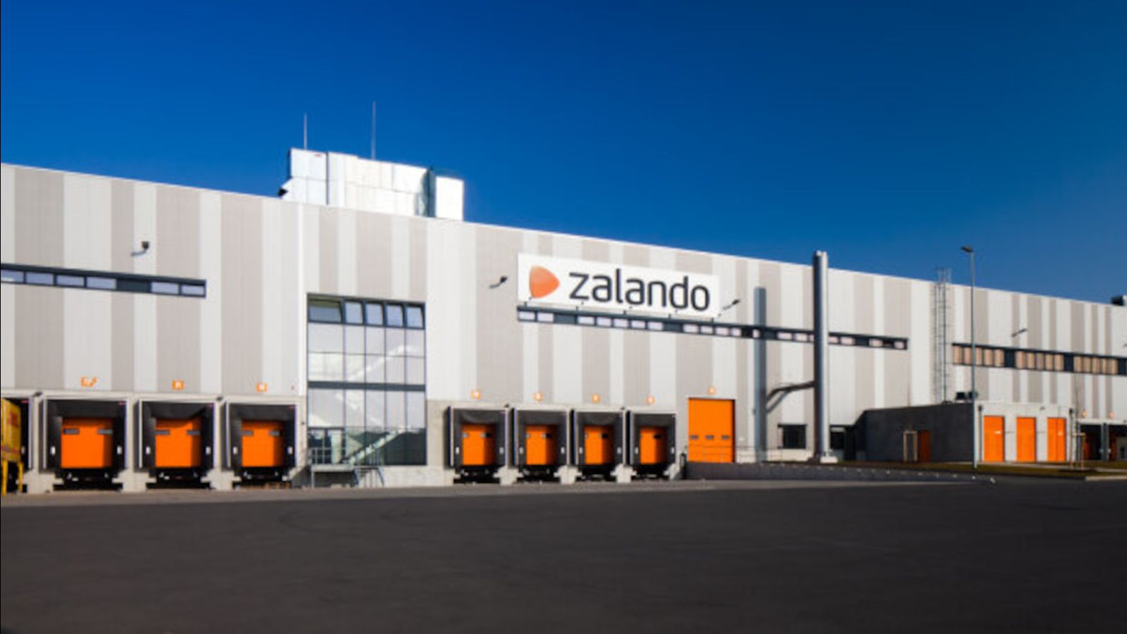 Mode-Versandhandel-Zalando-schlie-t-Erfurter-Logistikzentrum-mit-2-700-Besch-ftigten