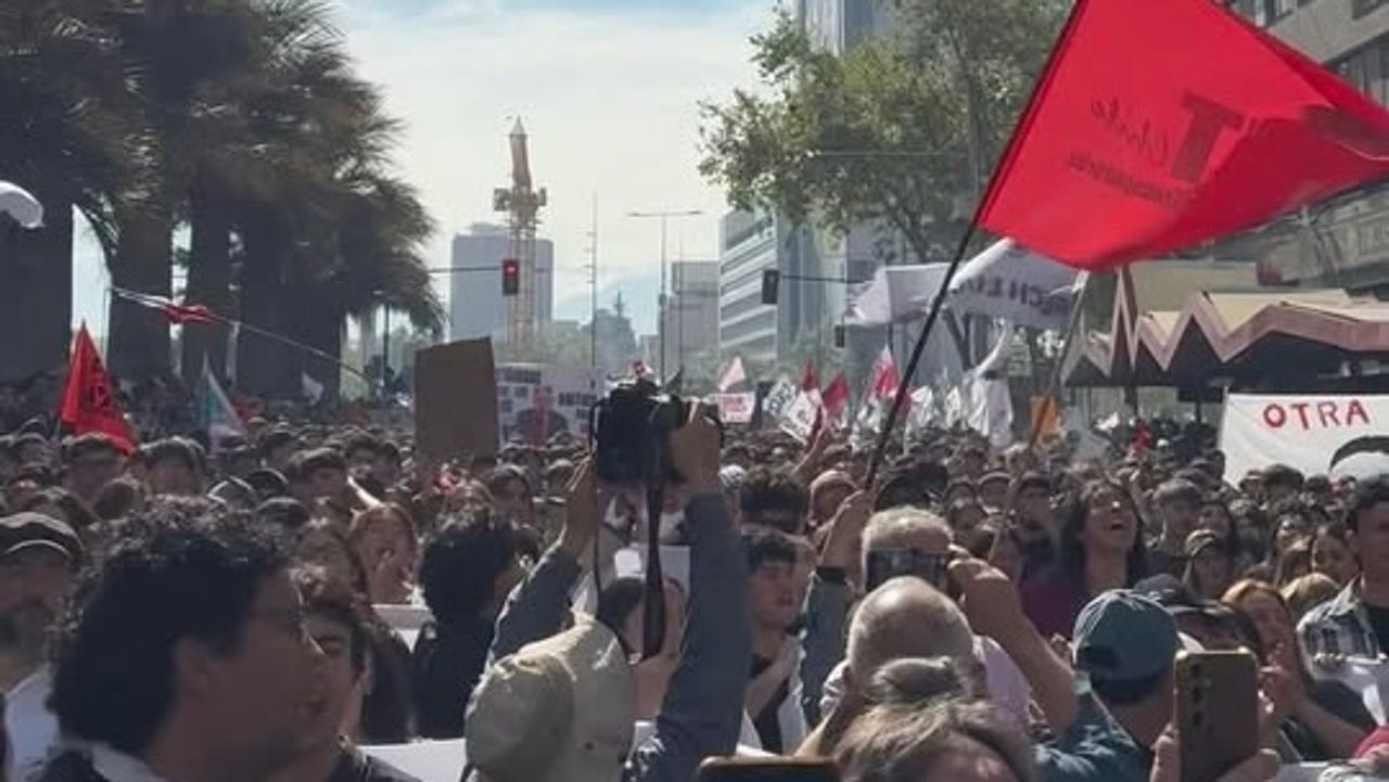 wsws.org - Chile: Strikes erupt in mining and healthcare as 20,000 march against Kast's austerity budget