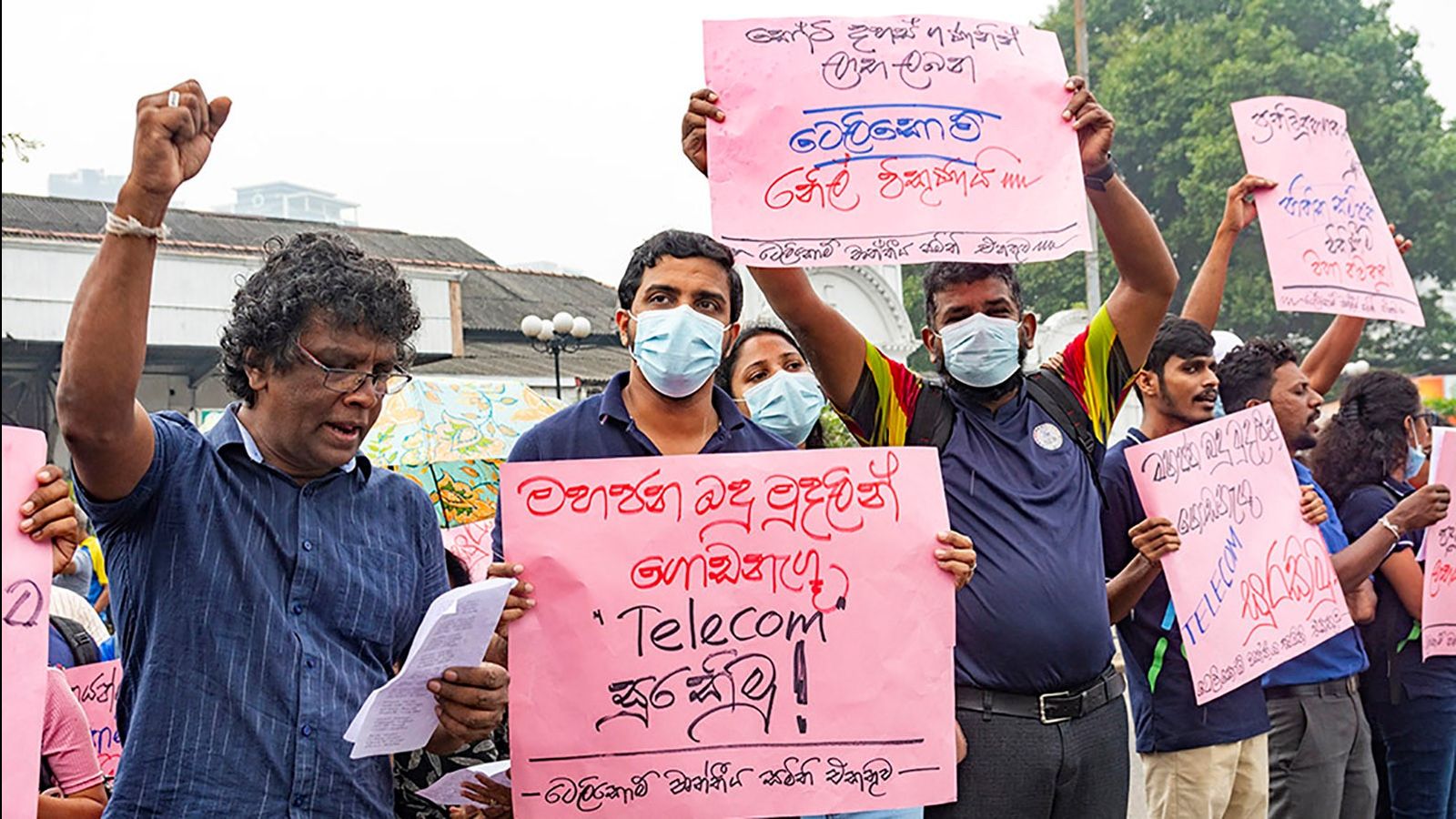 More than 27,000 Sri Lankan postal workers hold national strike - World ...