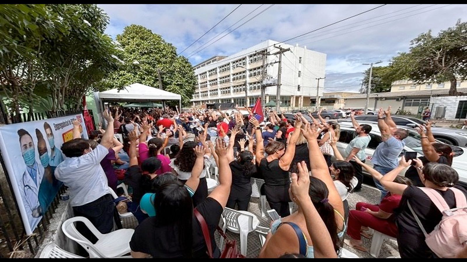 Protests and strikes erupt in Brazil in turbulent run-up to presidential election