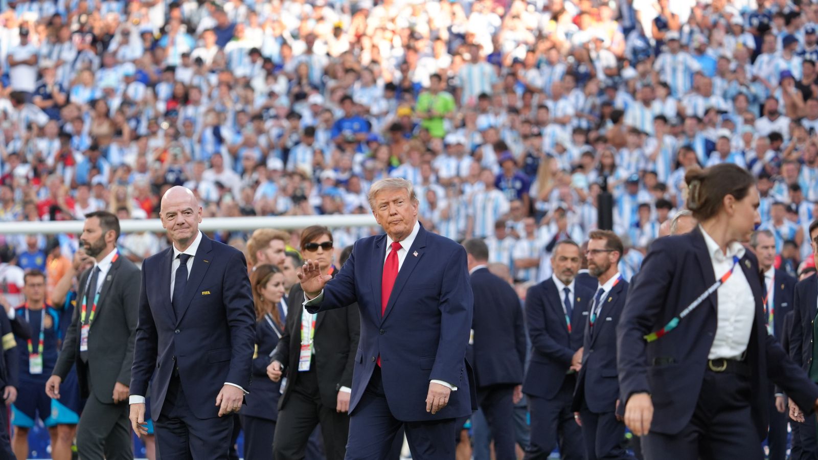 Donald Trump hué lors de la finale de la Coupe du monde au New Jersey