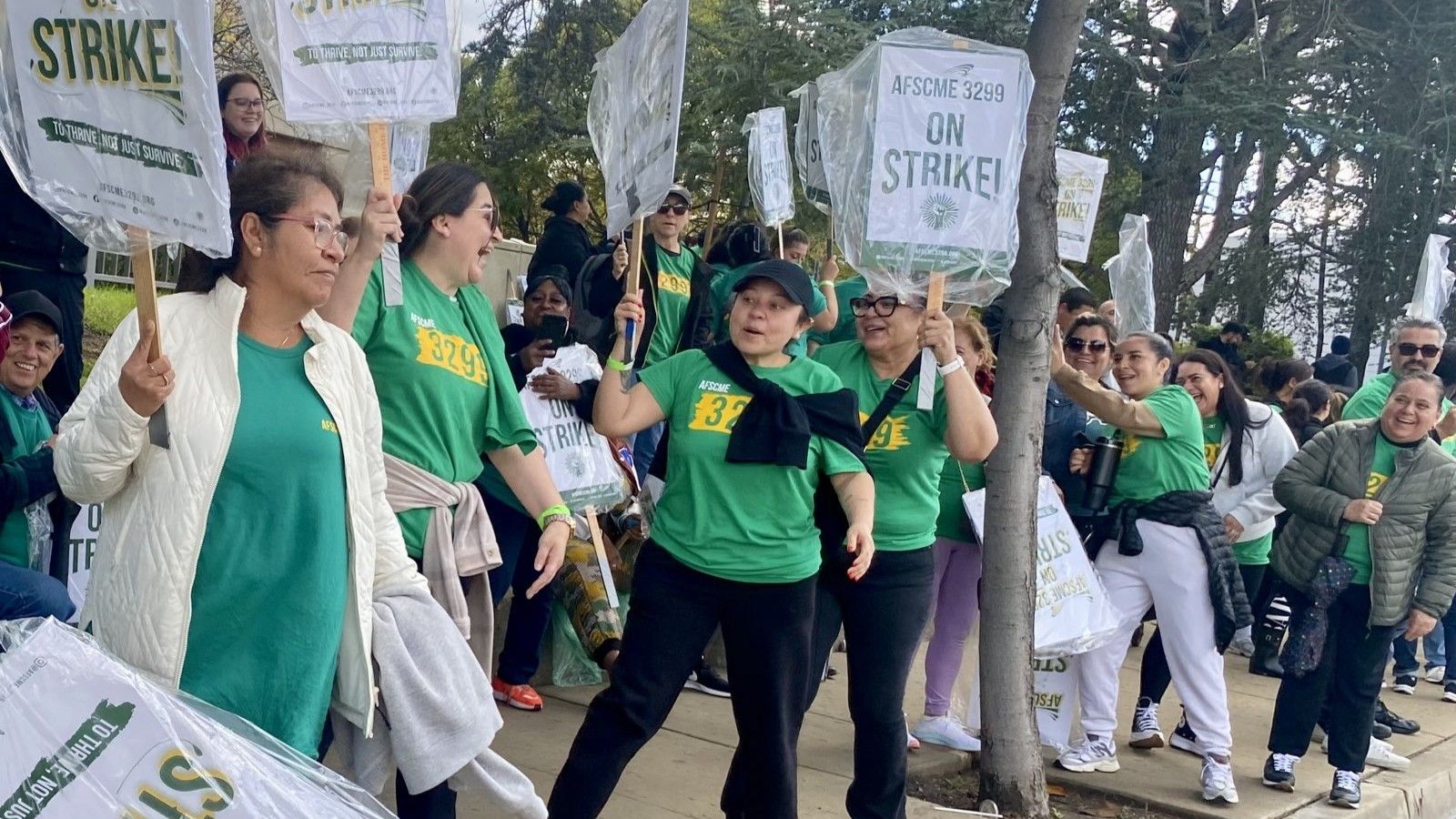 L’annulation en pleine nuit de la grève de 42 000 travailleurs de l’Université de Californie provoque une vive colère