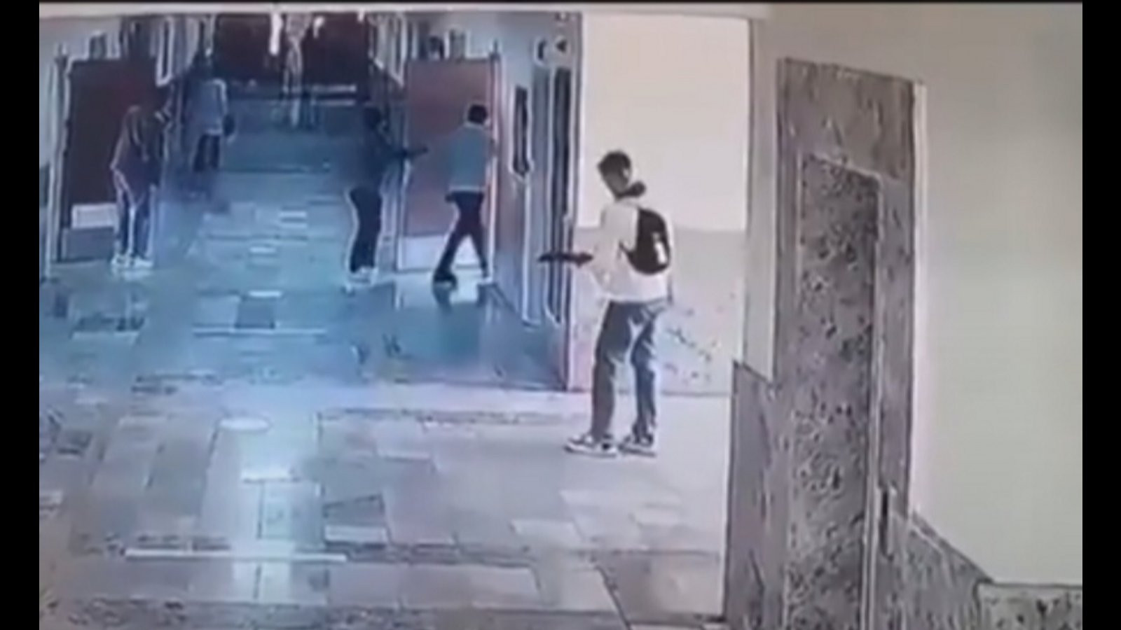 Twelve killed in two school shootings in Türkiye