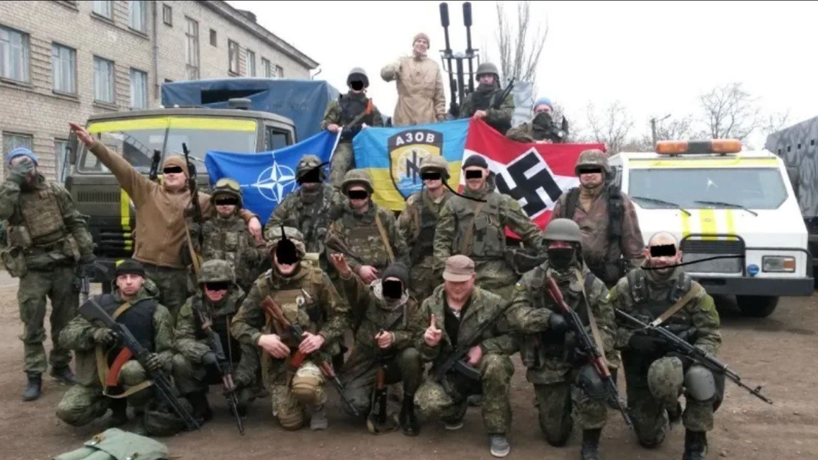 Ukraine: Le bataillon Azov néonazi tente de changer son image - World Socialist Web Site