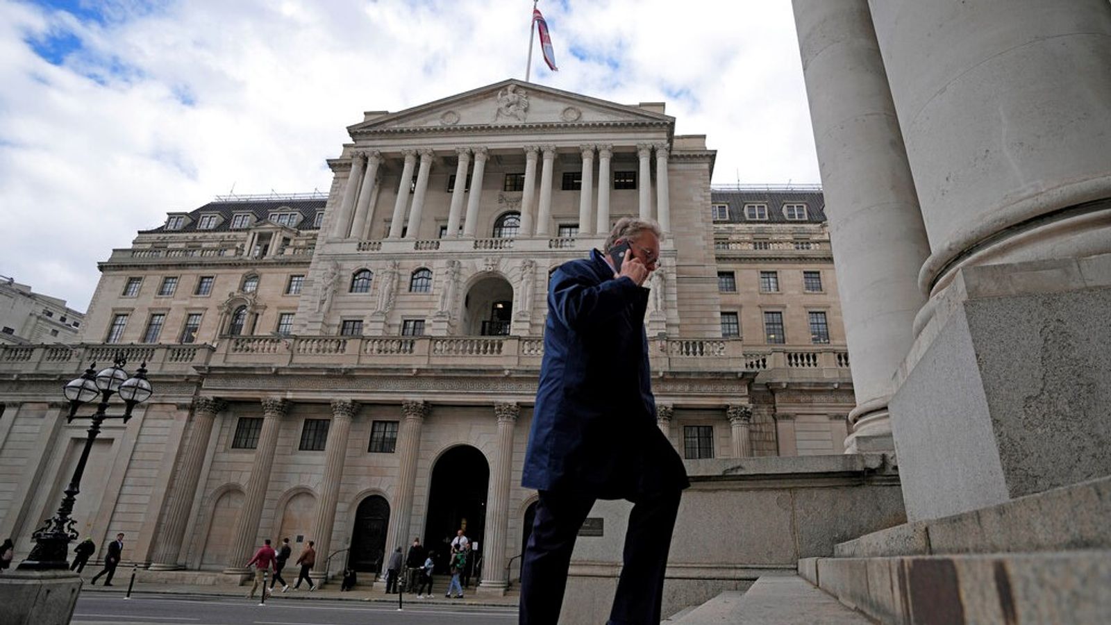 Bond markets send out a warning