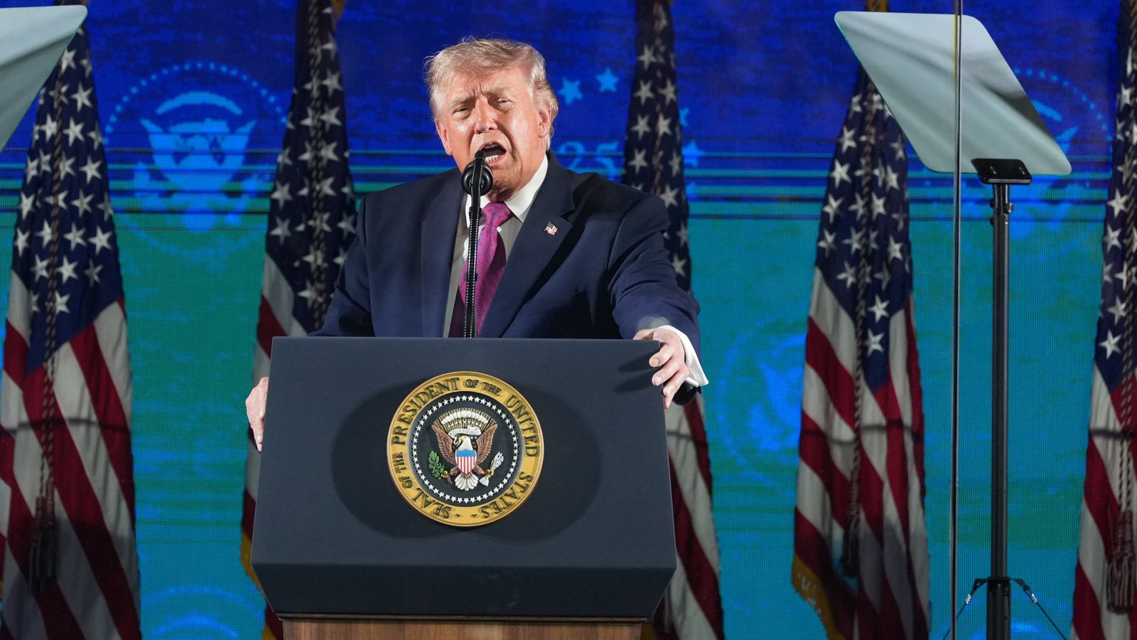 Diatribe fasciste de Trump au mont Rushmore : hystérie anticommuniste et complot de dictature