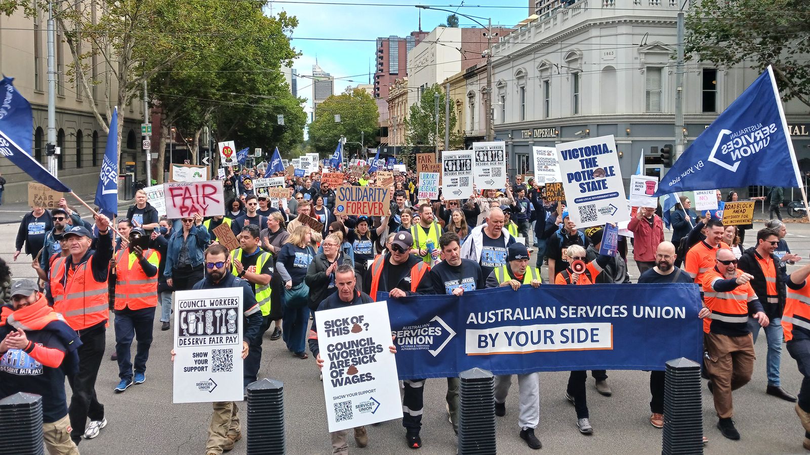 Australian local government employees strike against real wage cuts