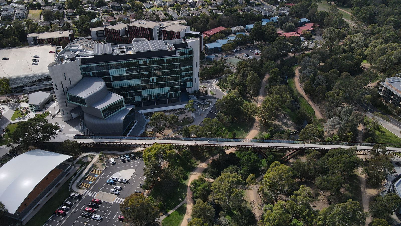 Australia’s Deakin University shelves job cuts to seek union consultation