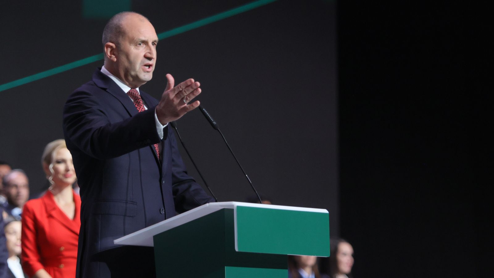 Bulgaria’s parliamentary election returns Radev’s Progressive Bulgaria with an absolute majority