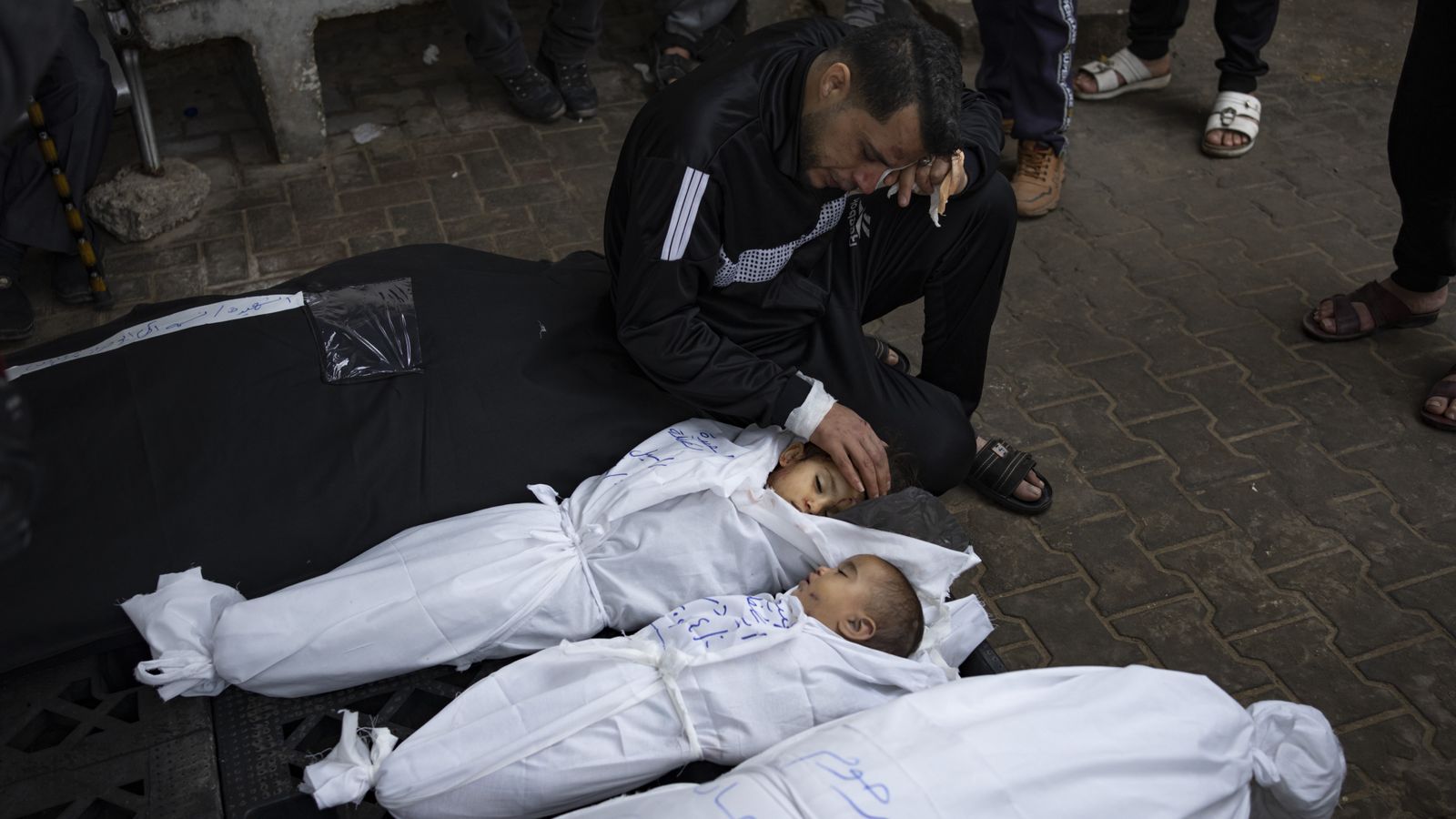 Ein „Krieg gegen die Menschlichkeit“: Sechs Monate Völkermord im Gazastreifen