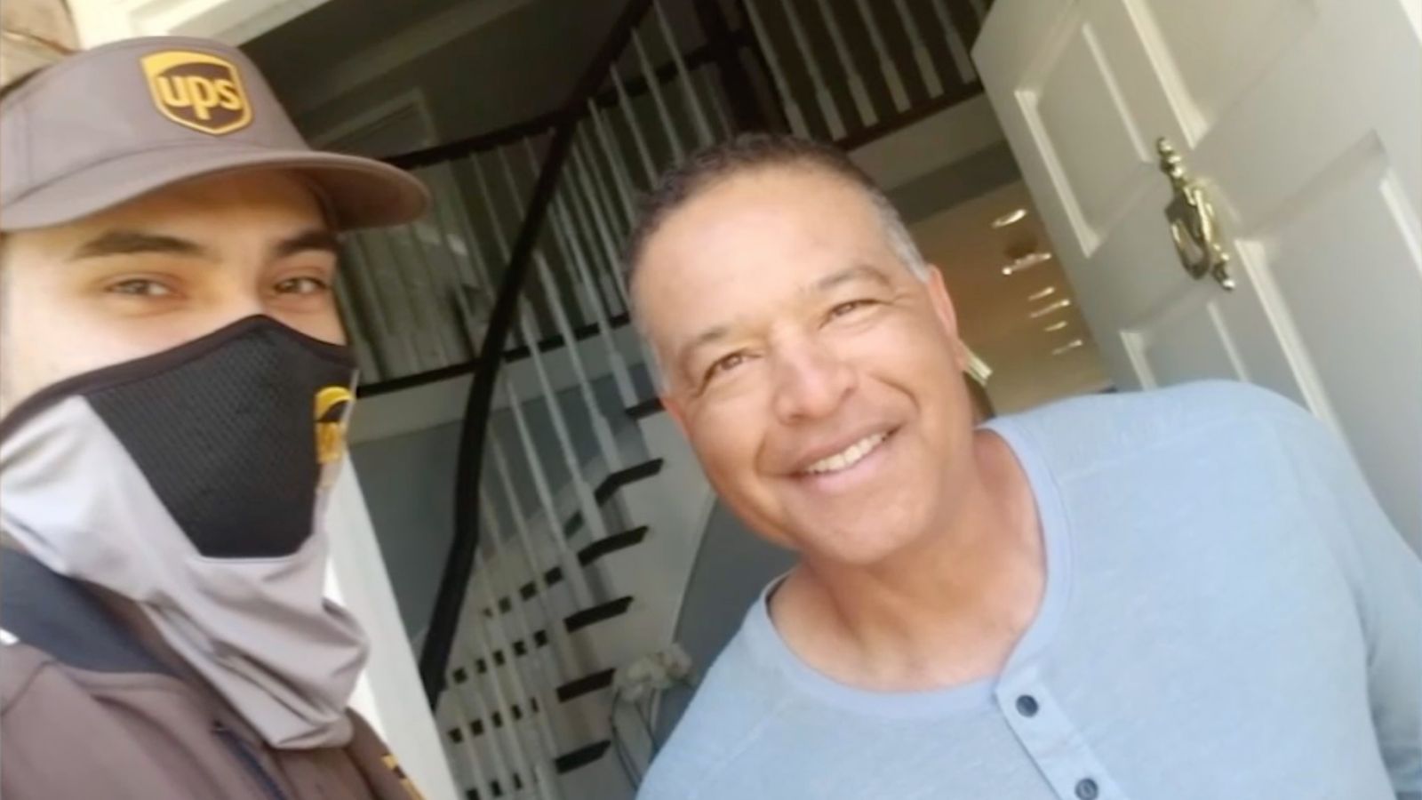 Video shows overheated UPS driver collapse on doorstep in Arizona ...