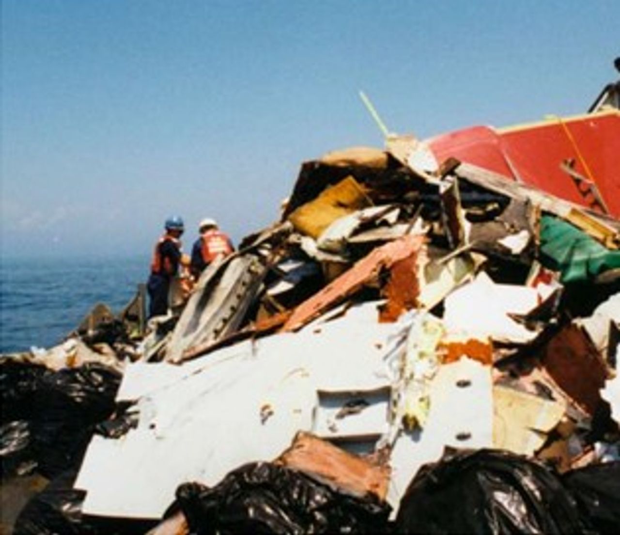 Why Did It Explode? (TWA Flight 800) - DISASTER BREAKDOWN 
