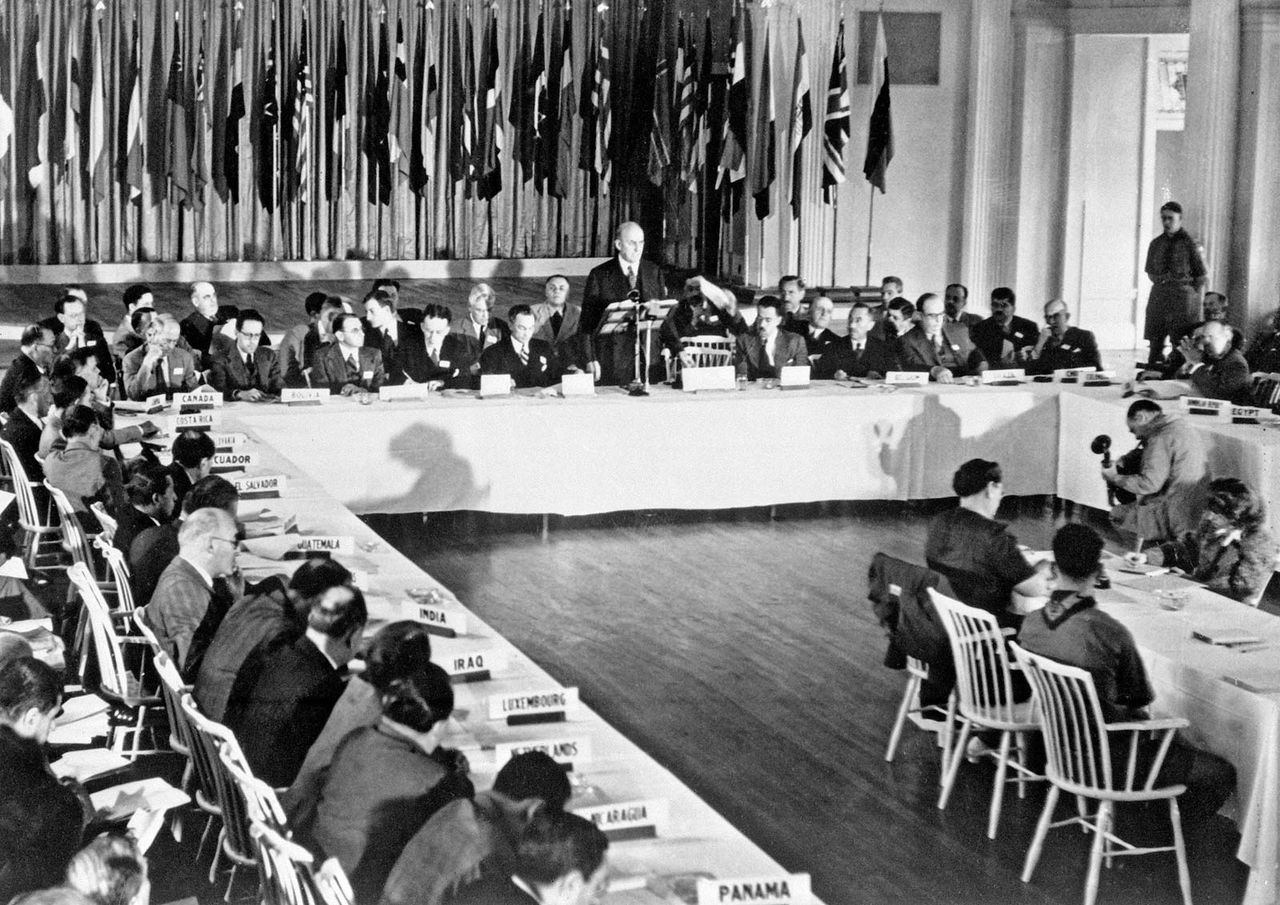 Бреттон Вудс 1944. Бреттон-Вудской конференции в 1944. Конференция в Бреттон-Вудсе. Бреттон Вудская валютная конференция. Соглашение мвф