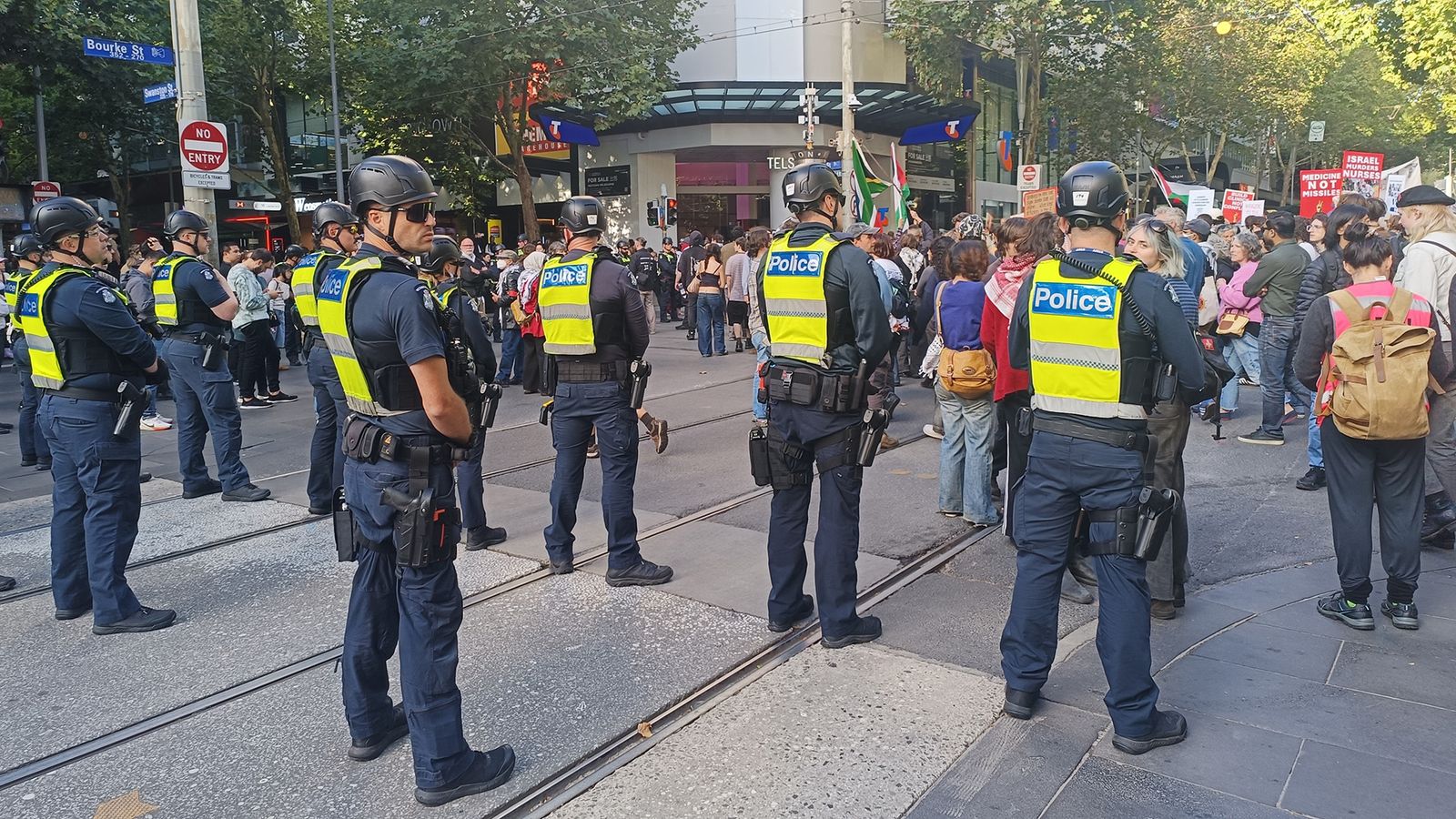 Australia: Victorian Labor government hands police expanded stop-and-search powers