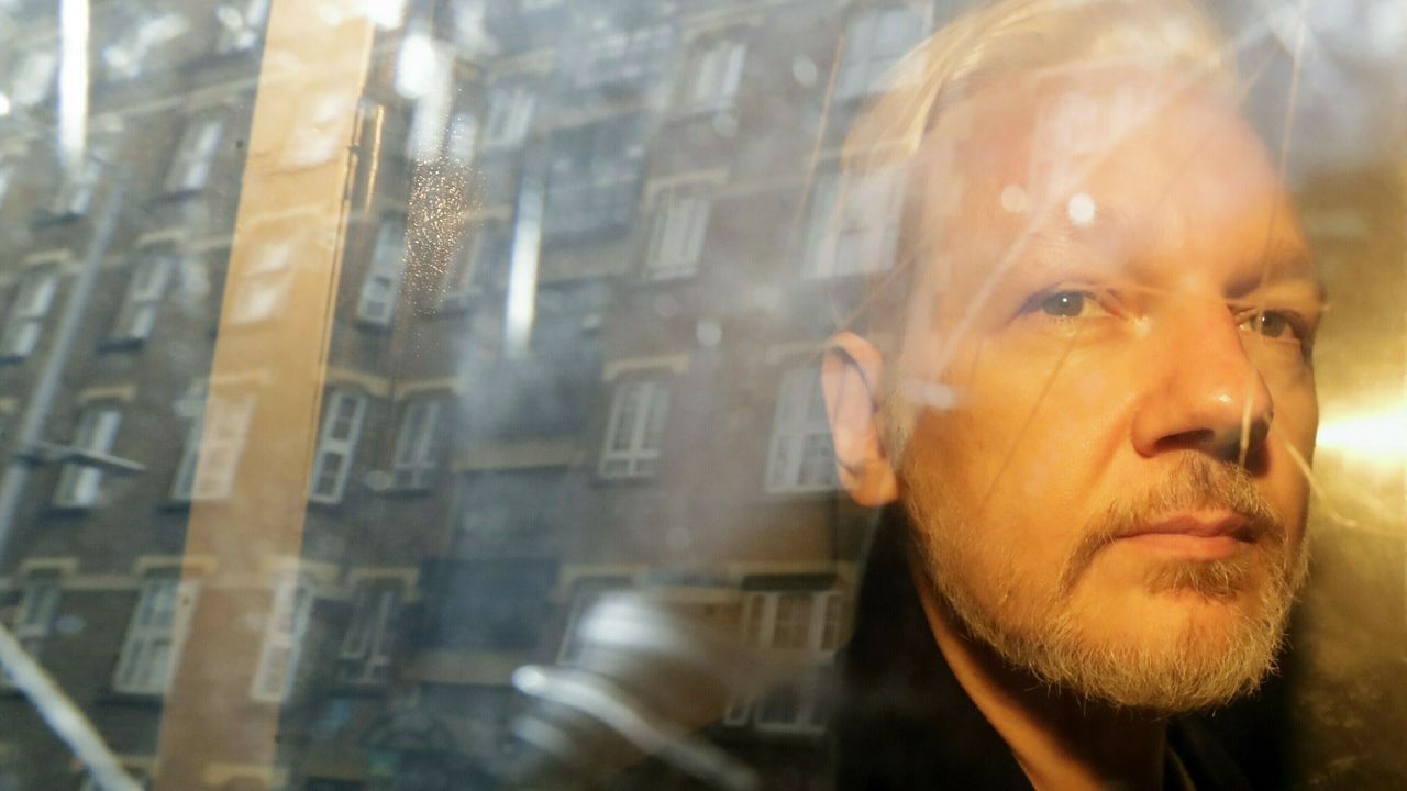 Britain’s High Court orders Assange’s extradition: A quasi-legal travesty