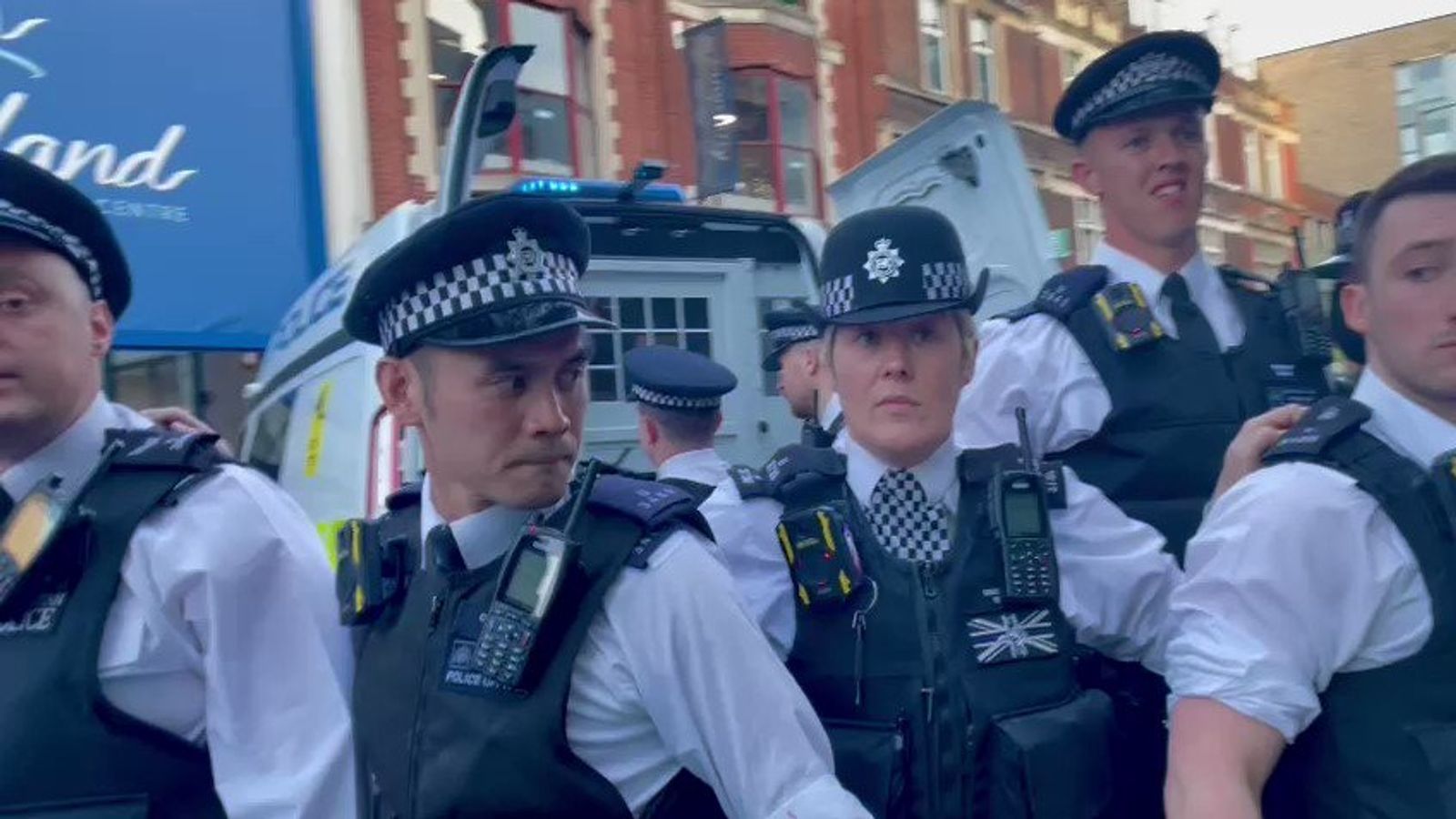 Hundreds take to the streets to oppose police immigration raid in ...