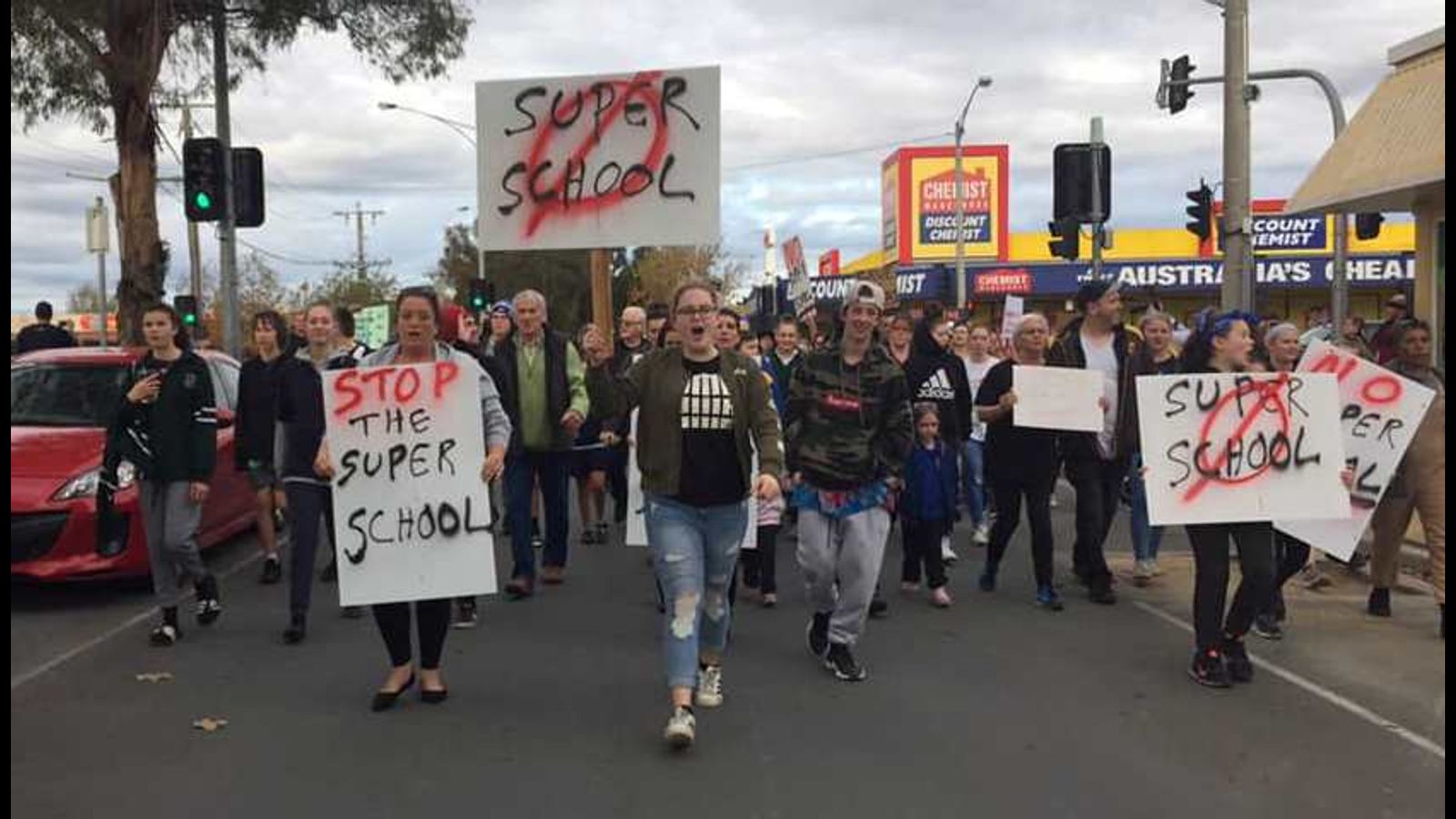Australian state Labor government’s disastrous Shepparton superschool