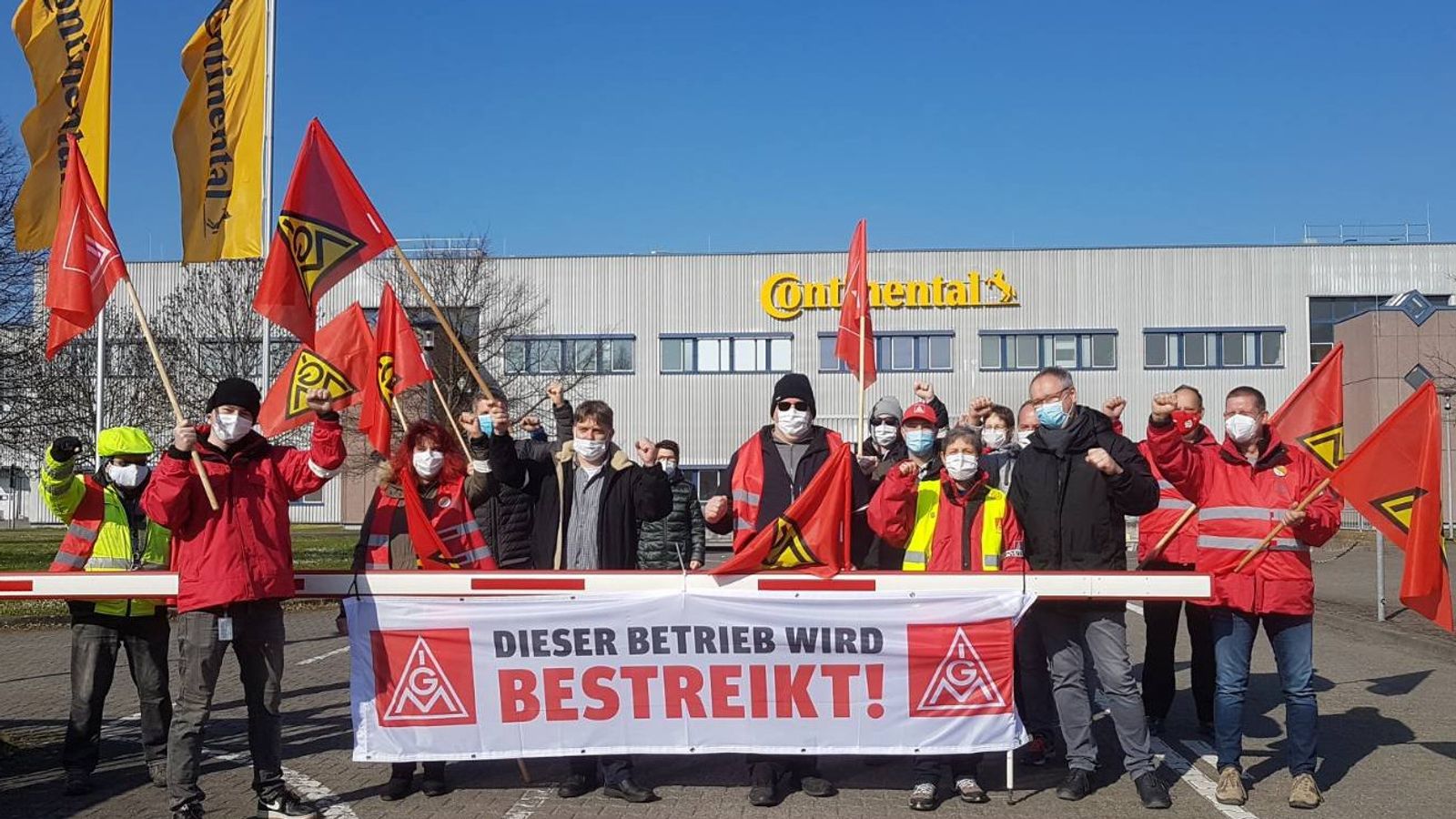 Reactions to ThyssenKrupp’s Job Cuts and Future Commitment to Climate-Friendly Steel