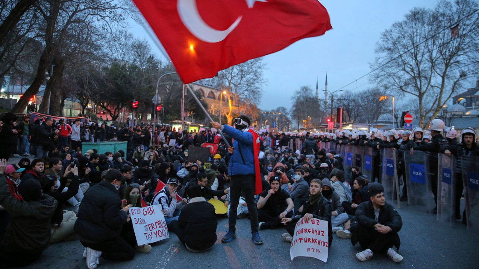 The crisis in Turkey and the fight for revolutionary leadership - World ...