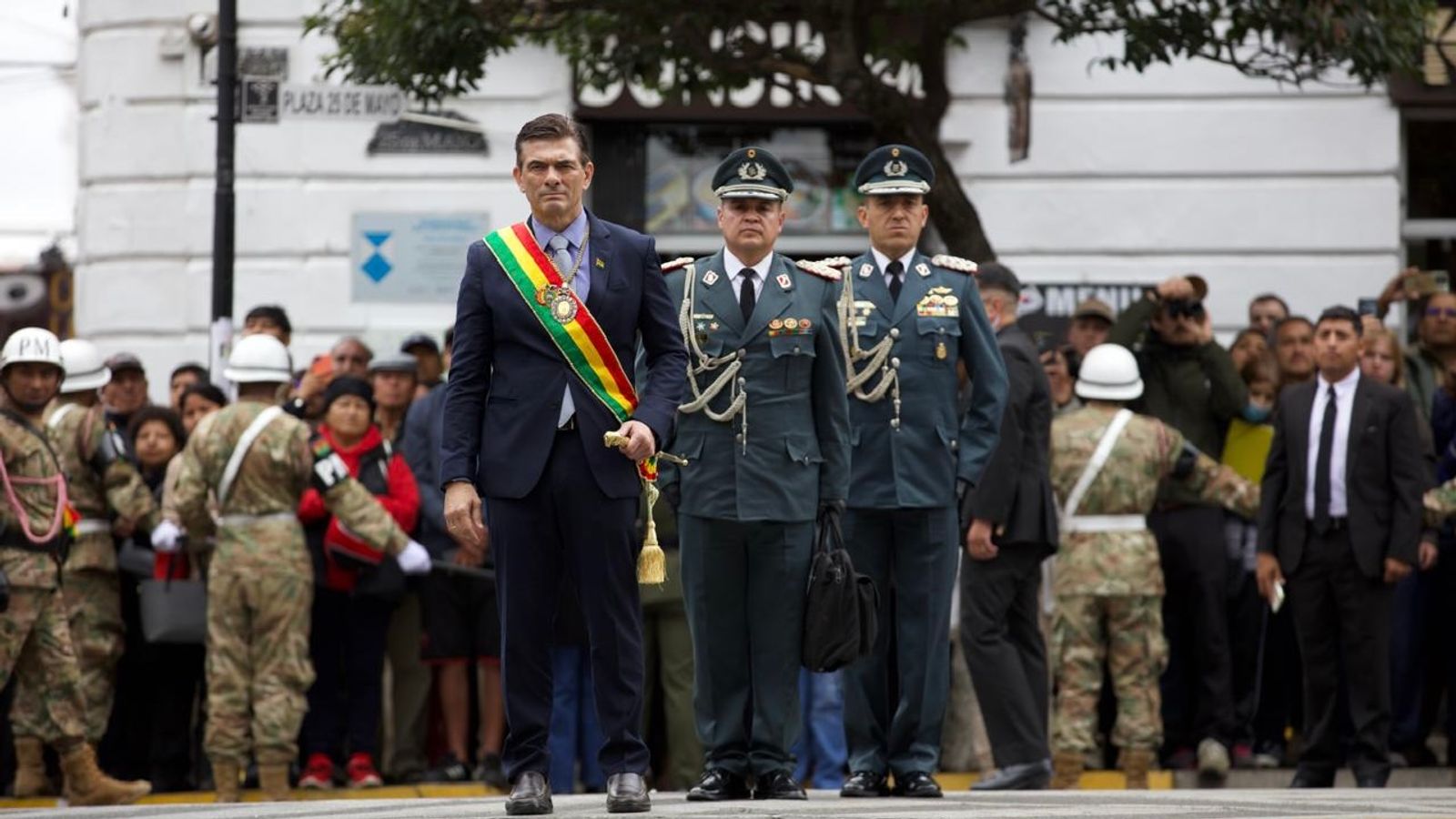 Crisis and division grip Bolivia’s new right-wing government
