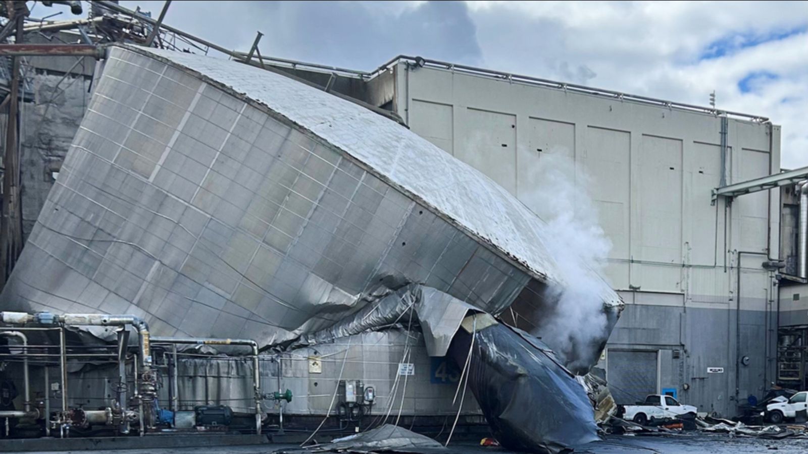 Deuxième décès confirmé dans la catastrophe de l’usine de papier de Longview