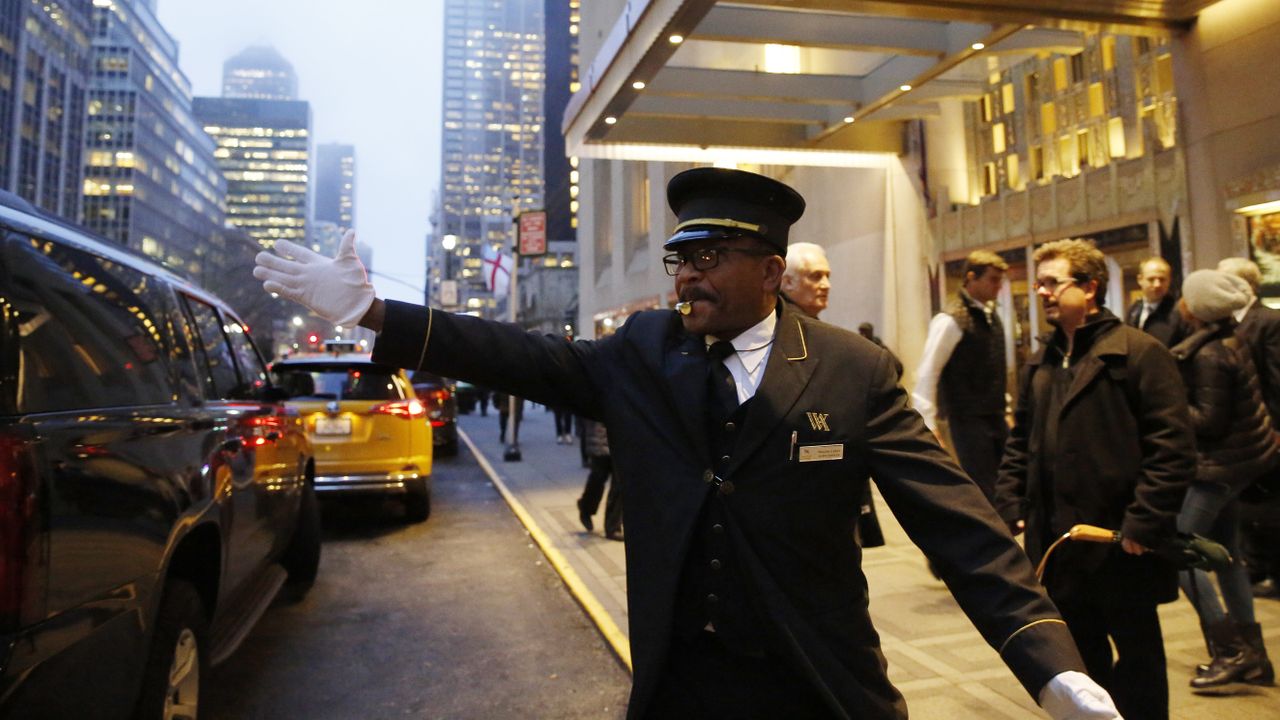 wsws.org - Union officials call off strike of 34,000 New York City doormen, porters and maintenance workers