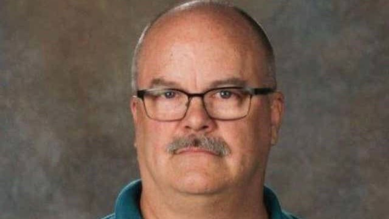 Tennessee high school coach's death underscores dangers of school reopenings and sports - Vimarsana News