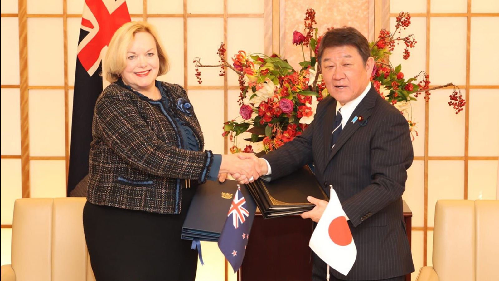 New Zealand, Japan strengthen military links