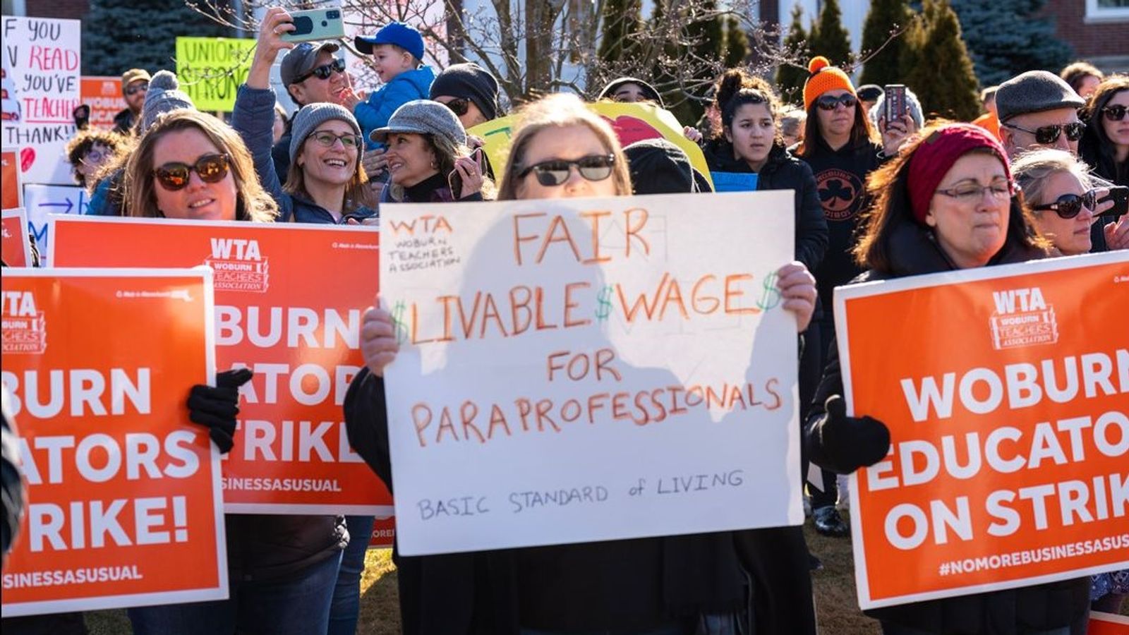 Union shuts down strike after Woburn, Massachusetts teachers defy injunction World Socialist