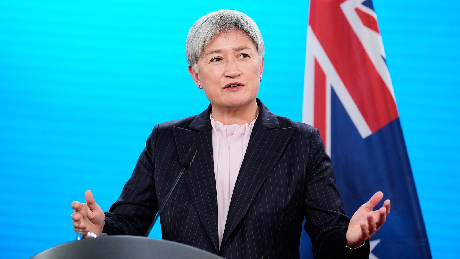 Australian government pledges a miserable $5 million for Nepal-China flood victims